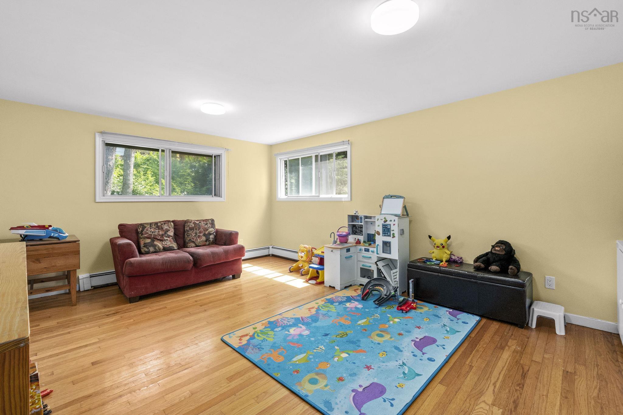 View image 16