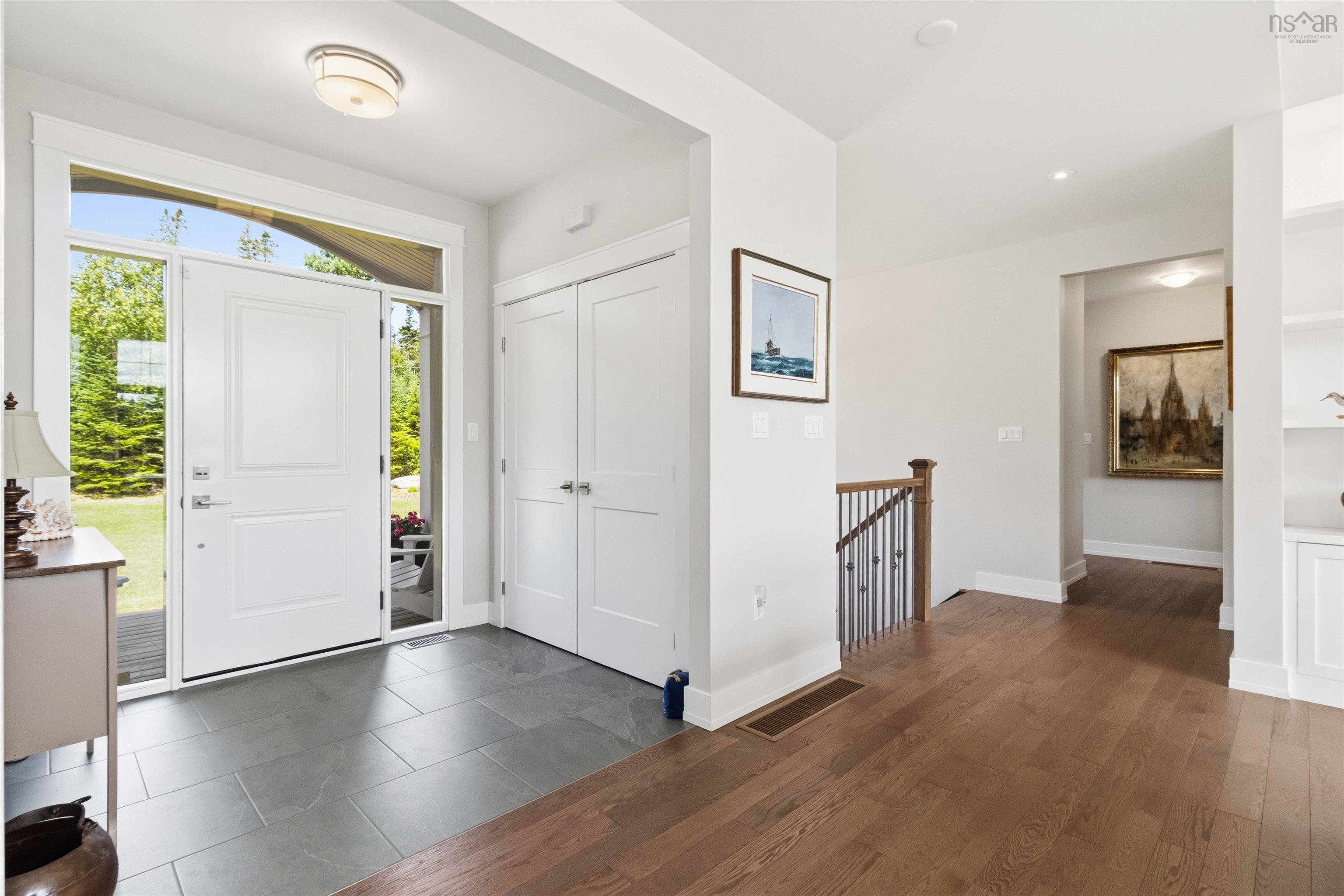 View image 18