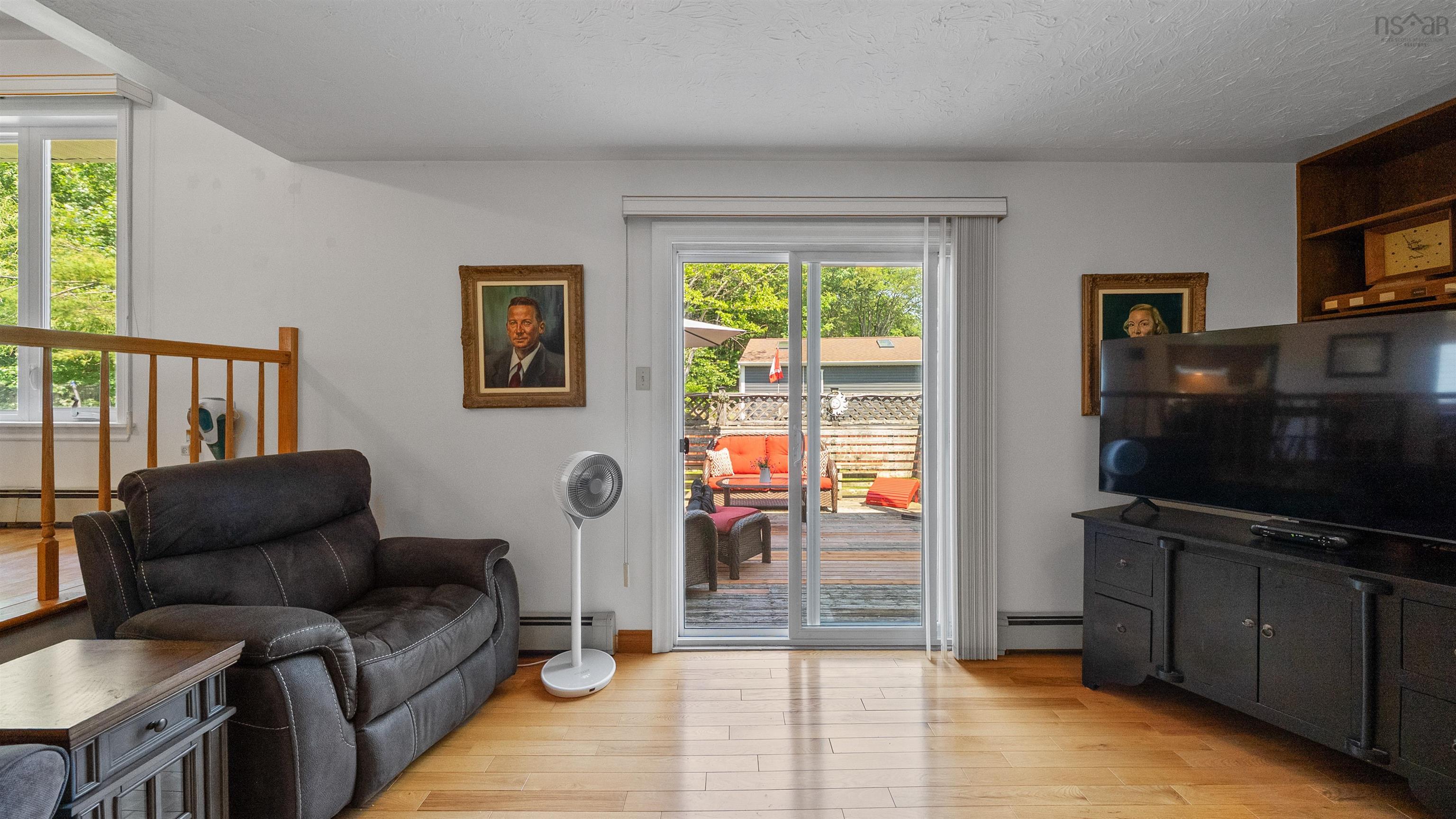 View image 19