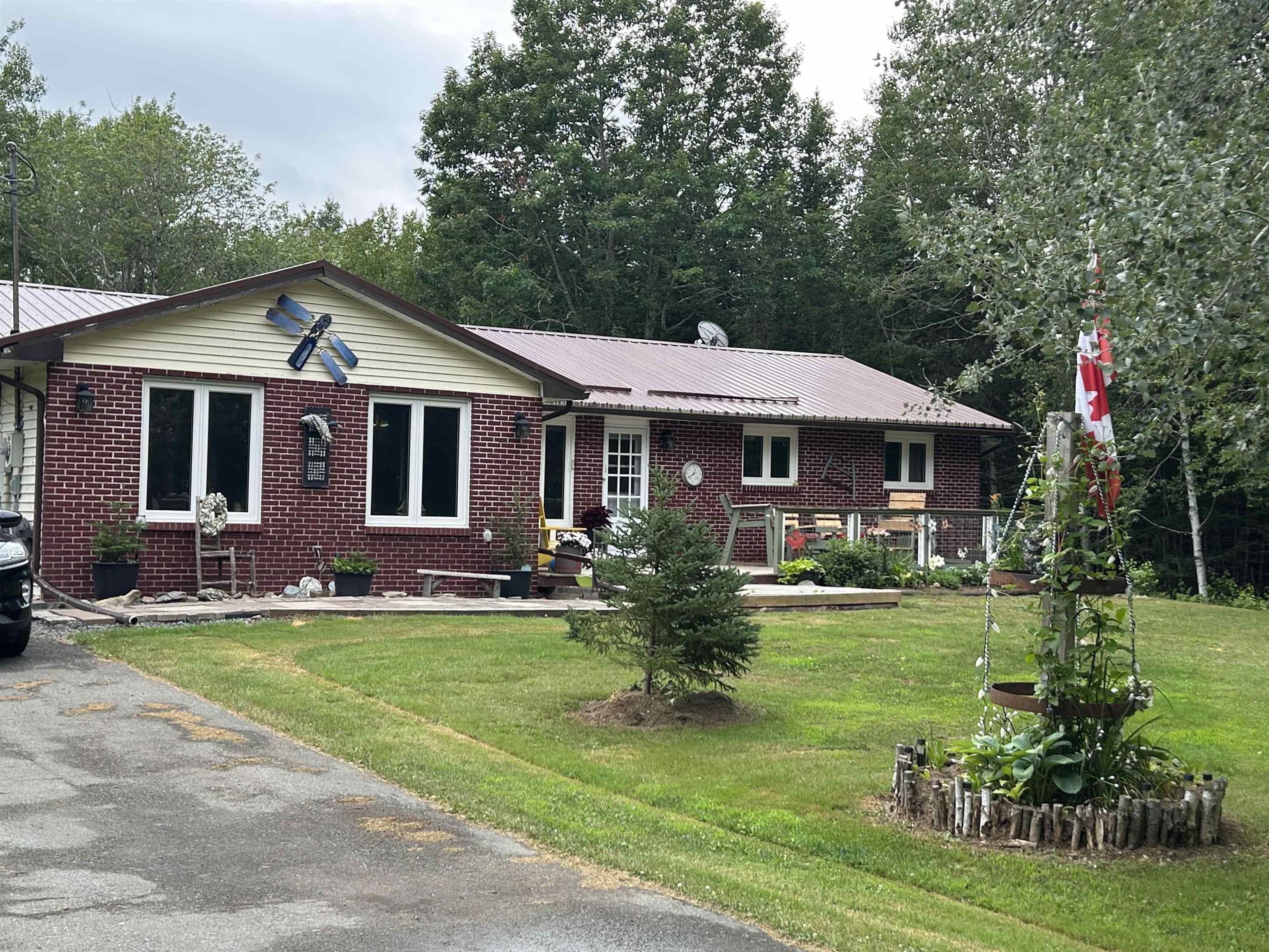 Thumbnail image for 137 Johnson Road MLS<sup>®</sup> 202617323