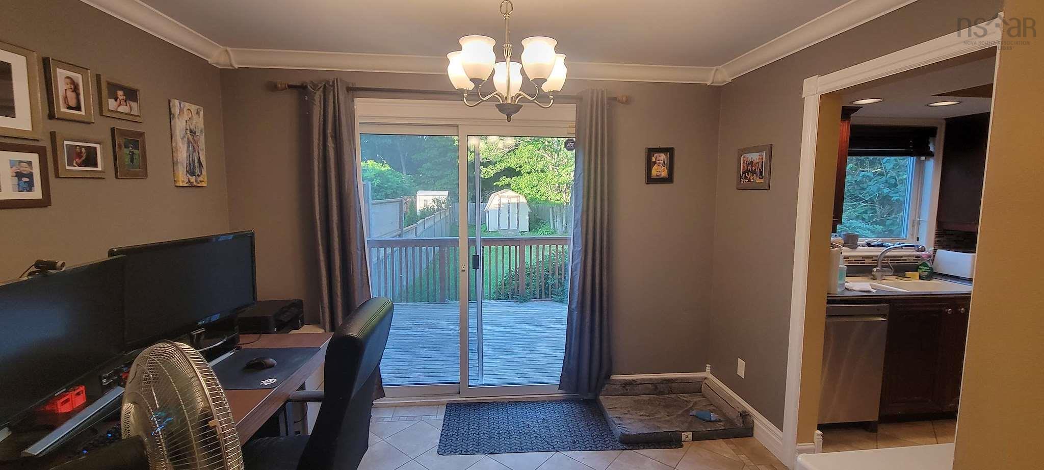 View image 11