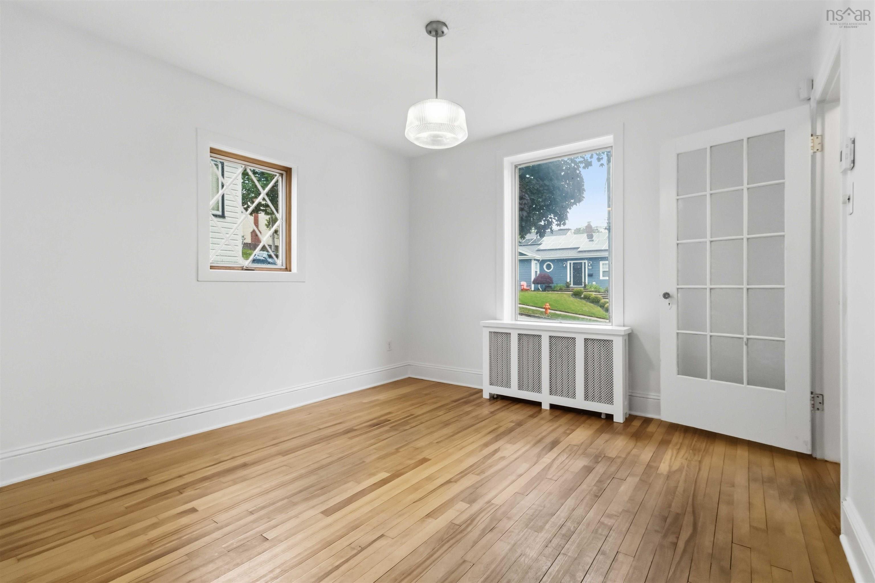 View image 17
