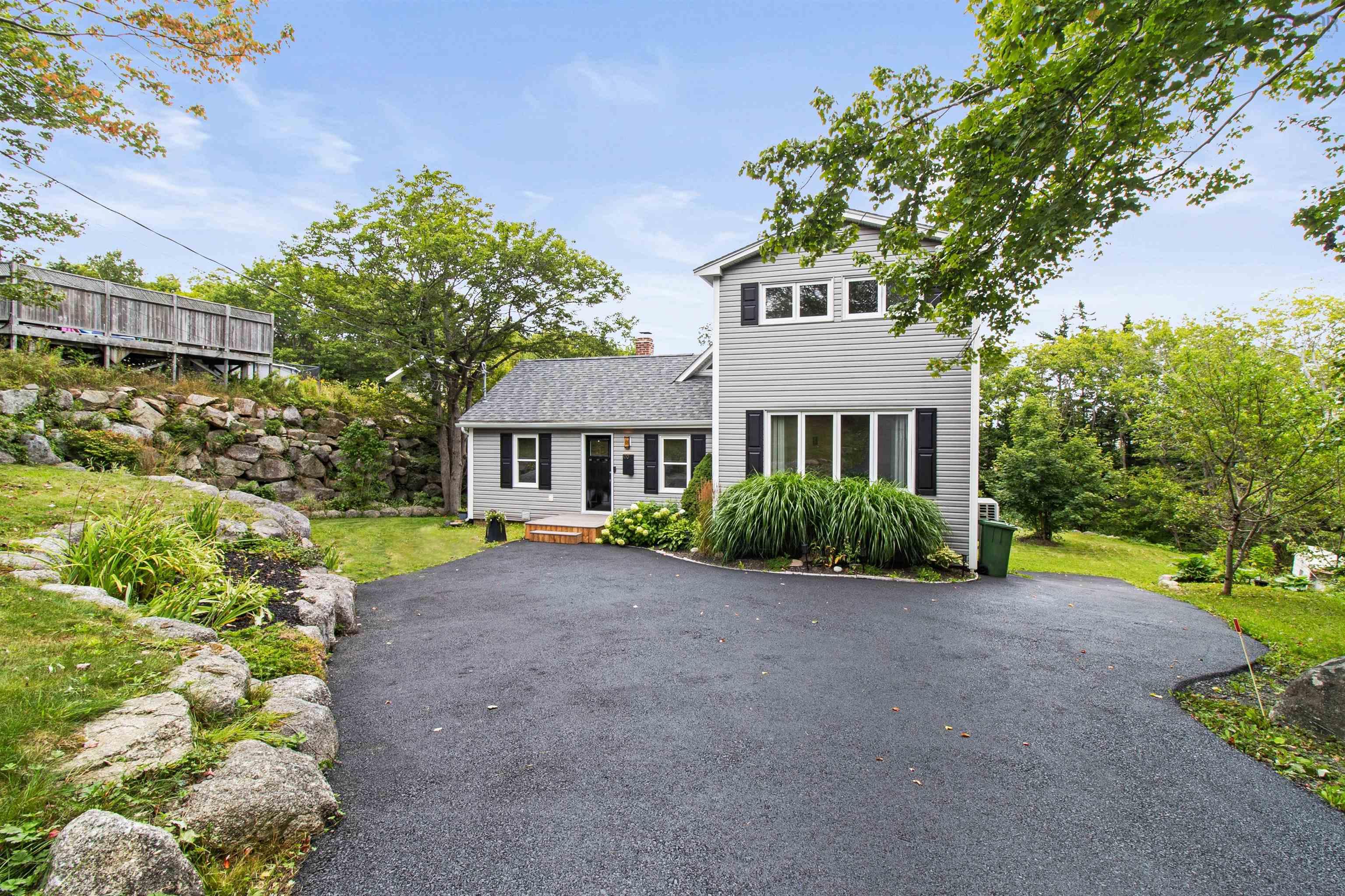 View image 19