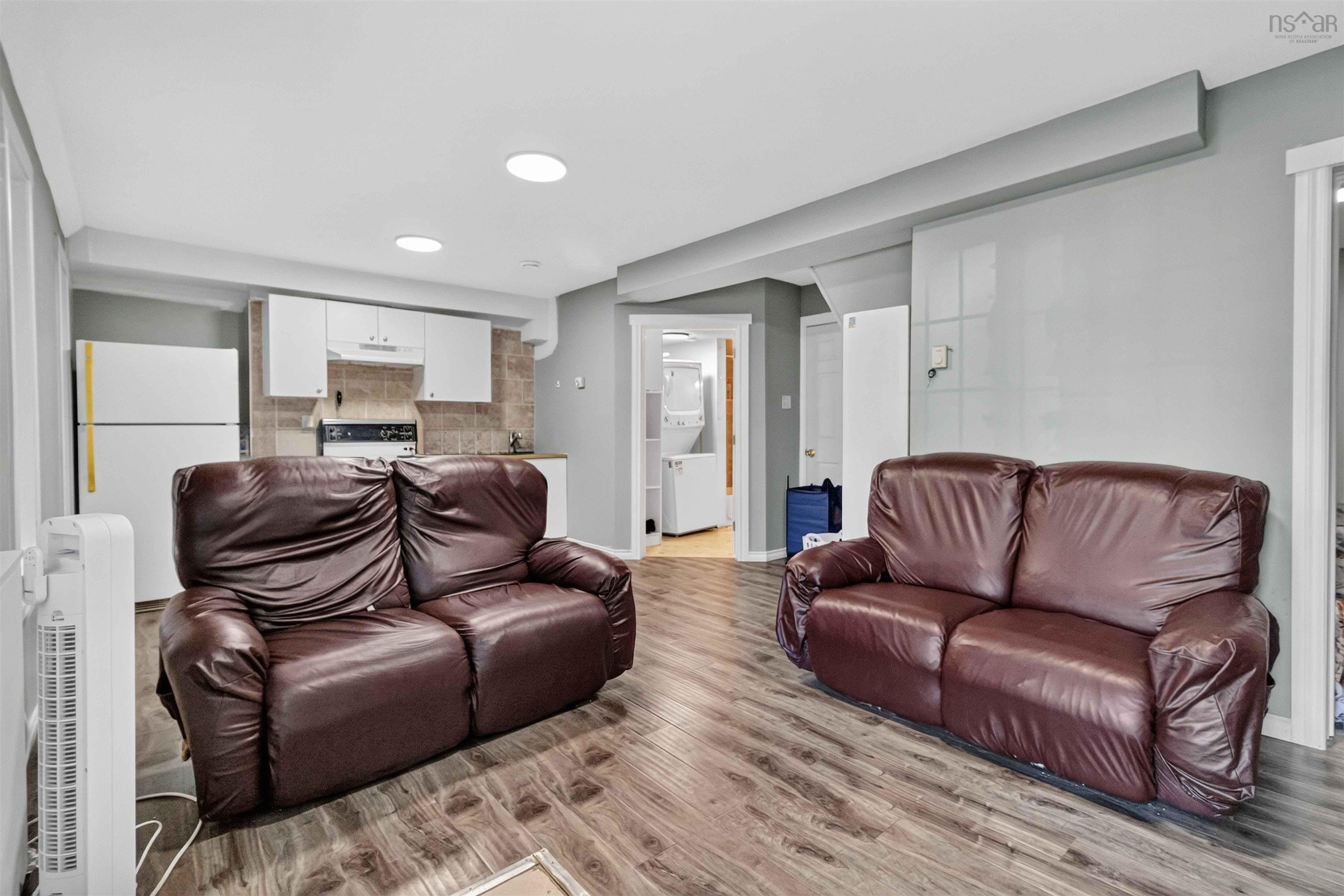 View image 17