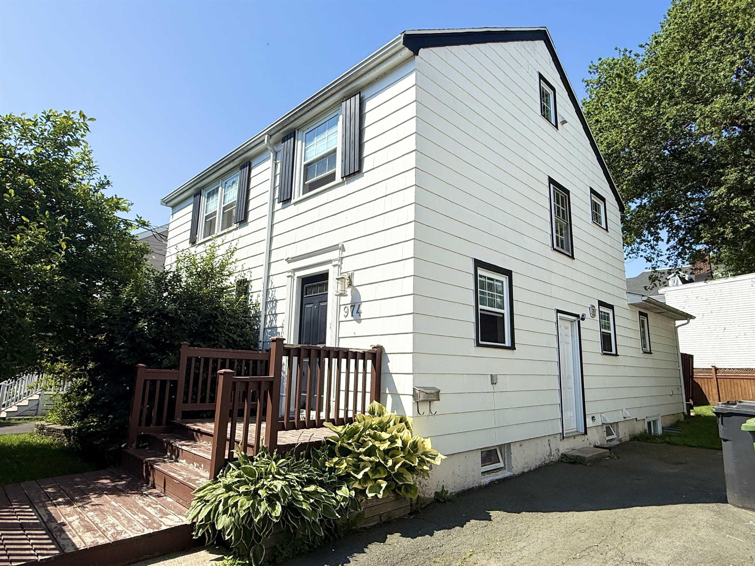 Thumbnail image for 974 McLean Street MLS<sup>®</sup> 202617358