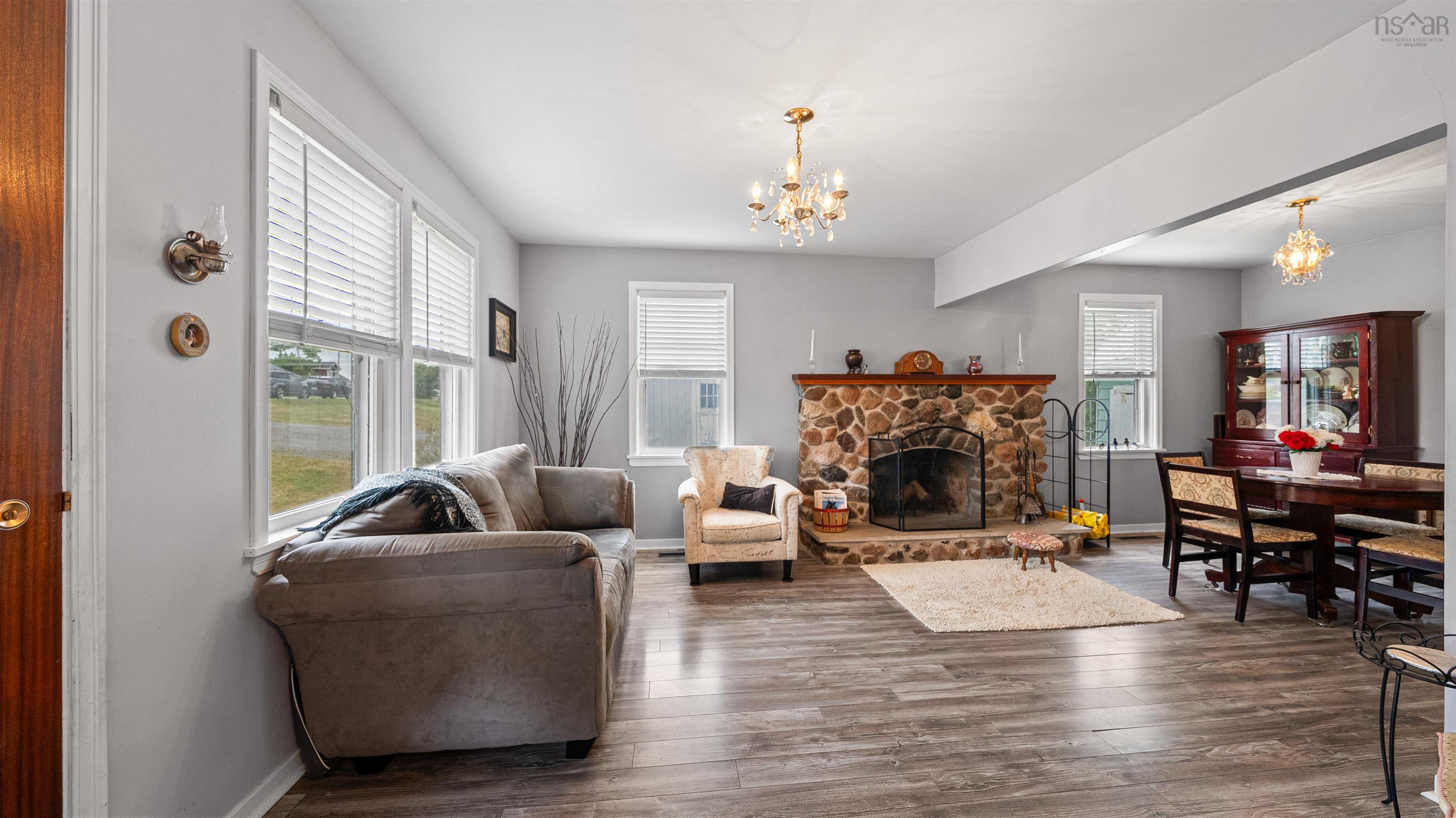 View image 15