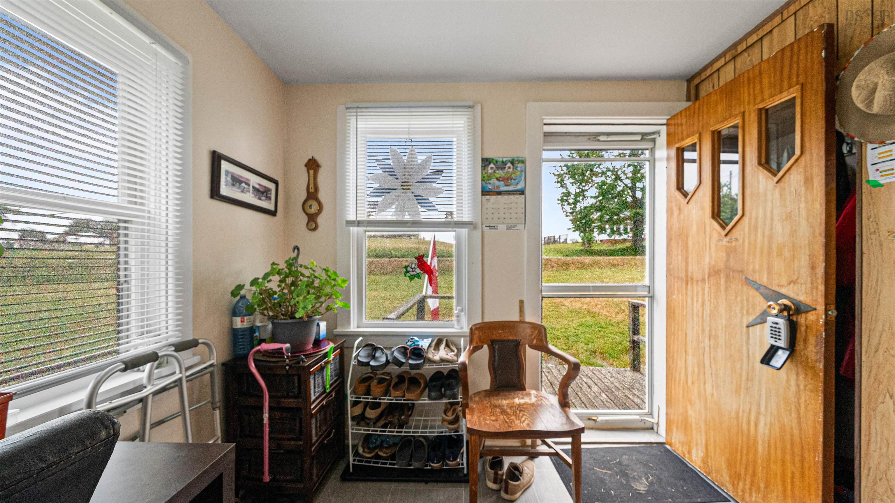 View image 9