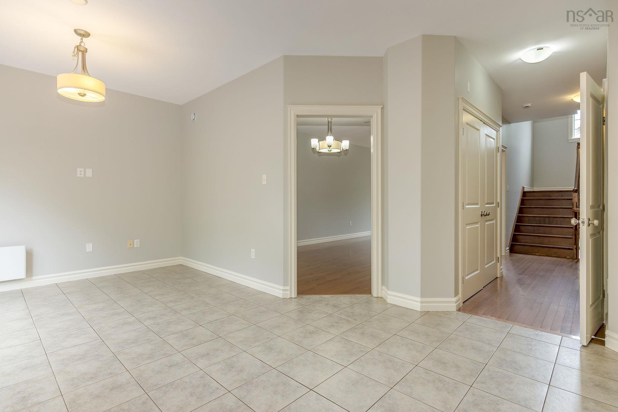 View image 17
