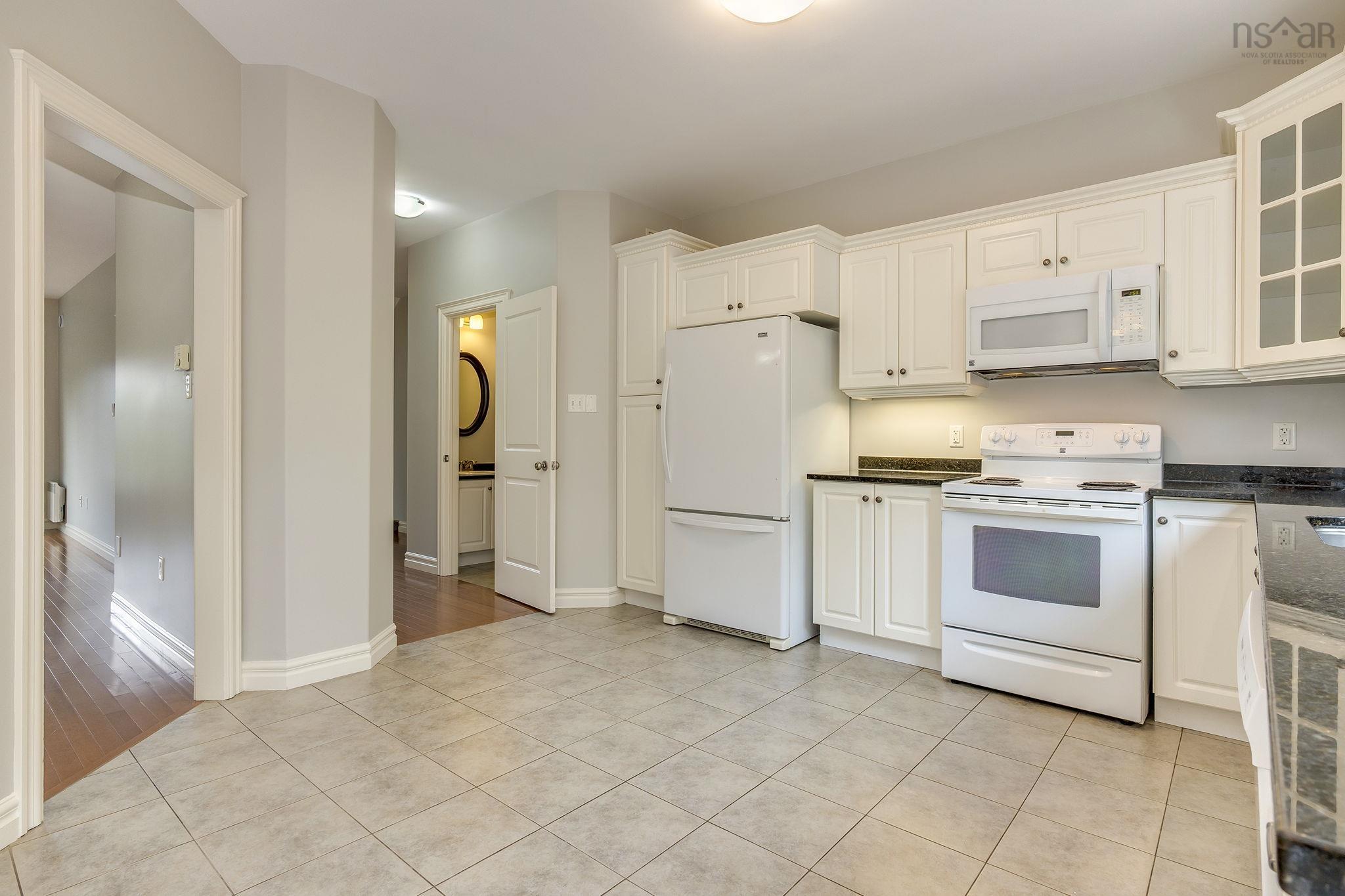 View image 18