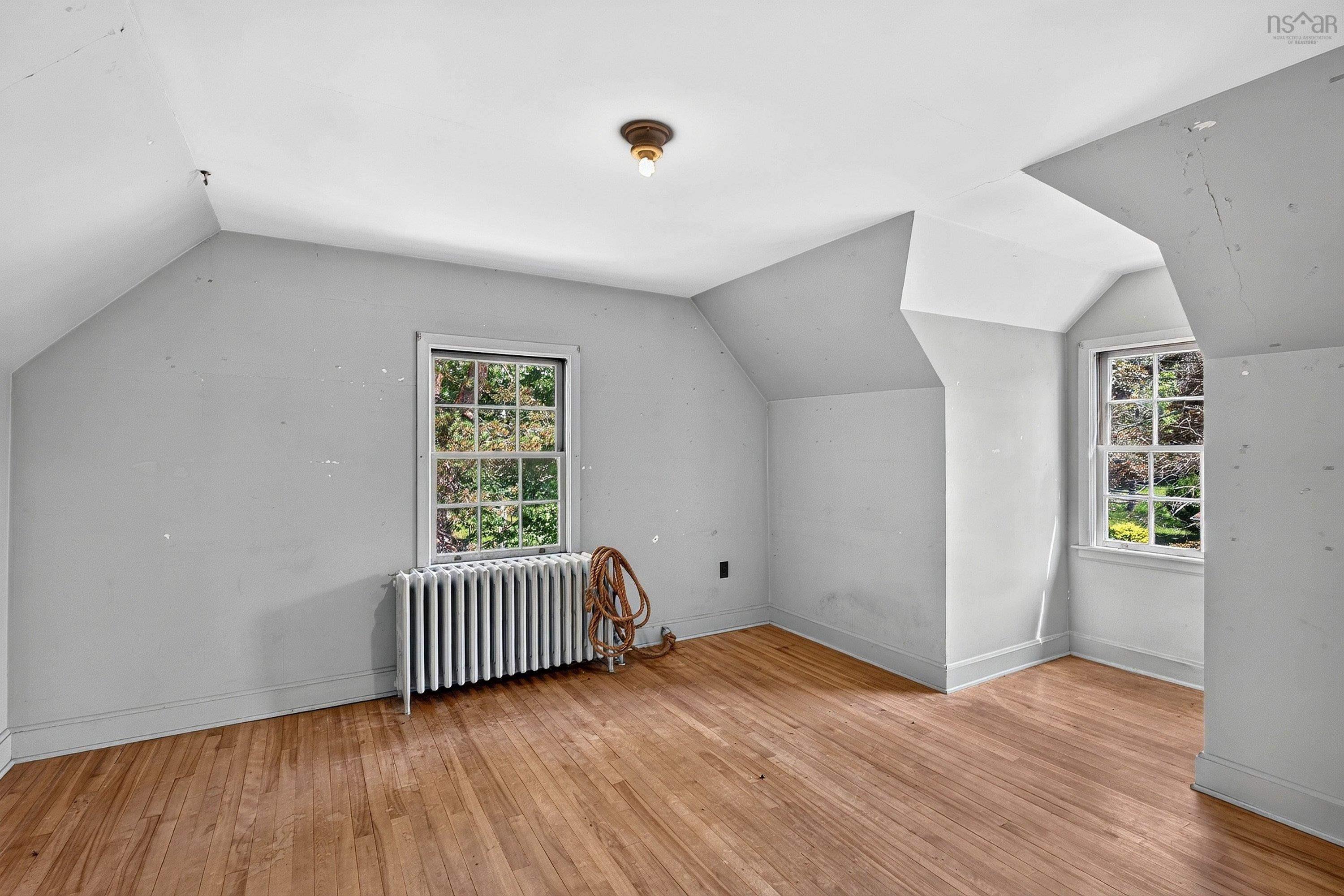 View image 35