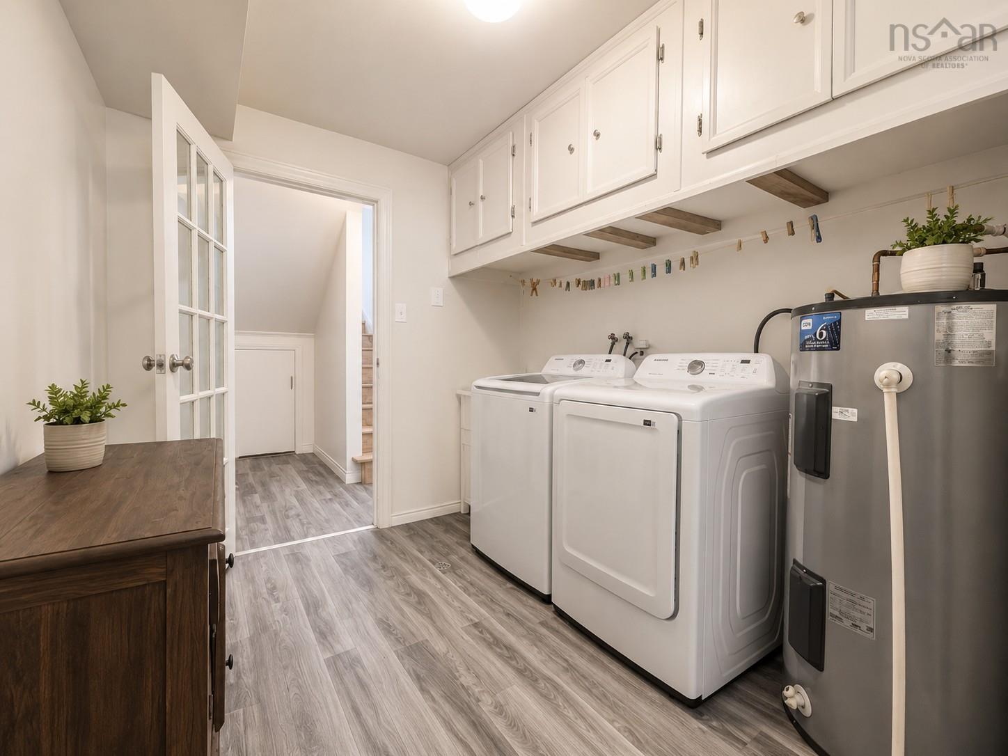 View image 17