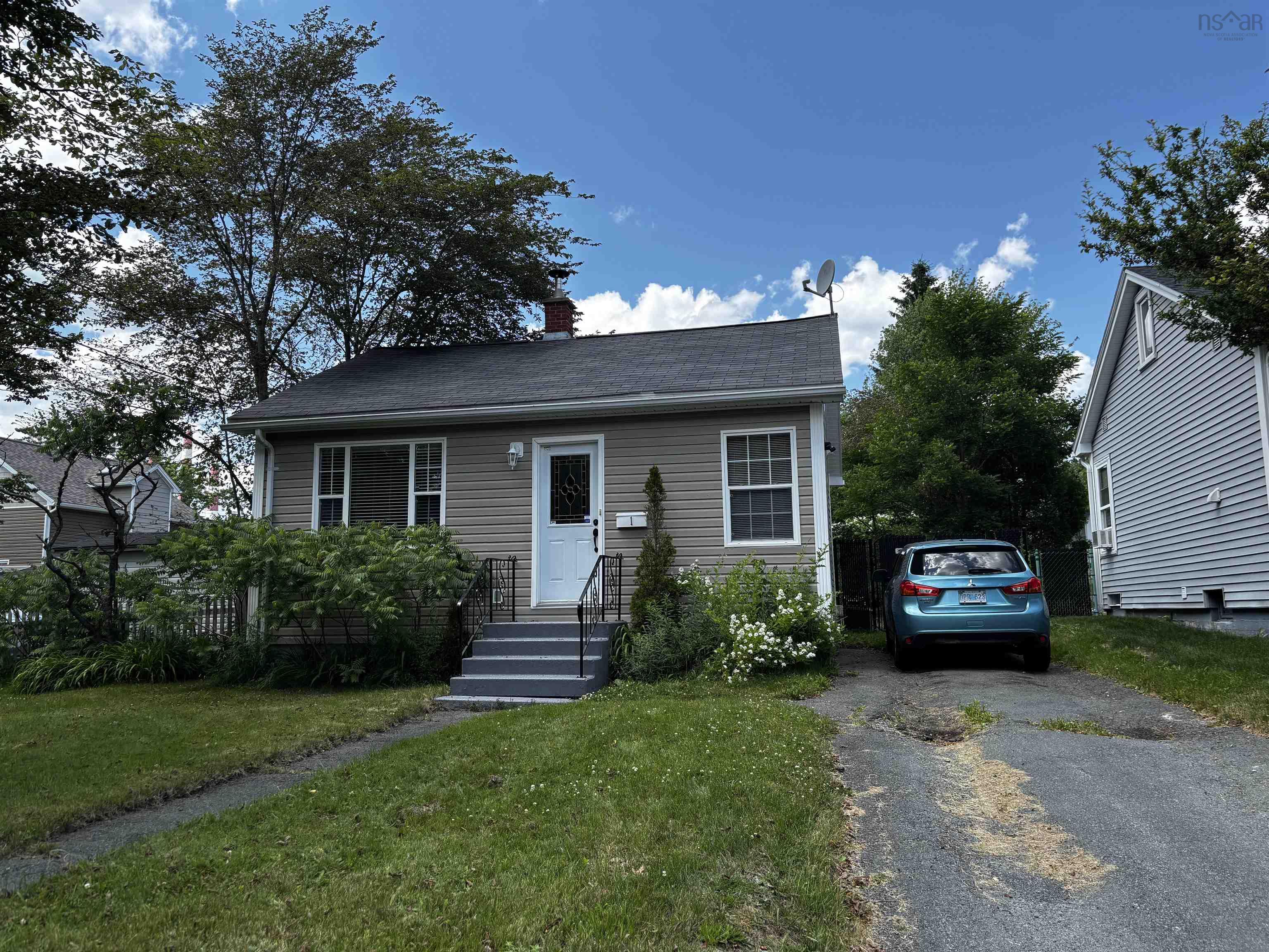 View image 23