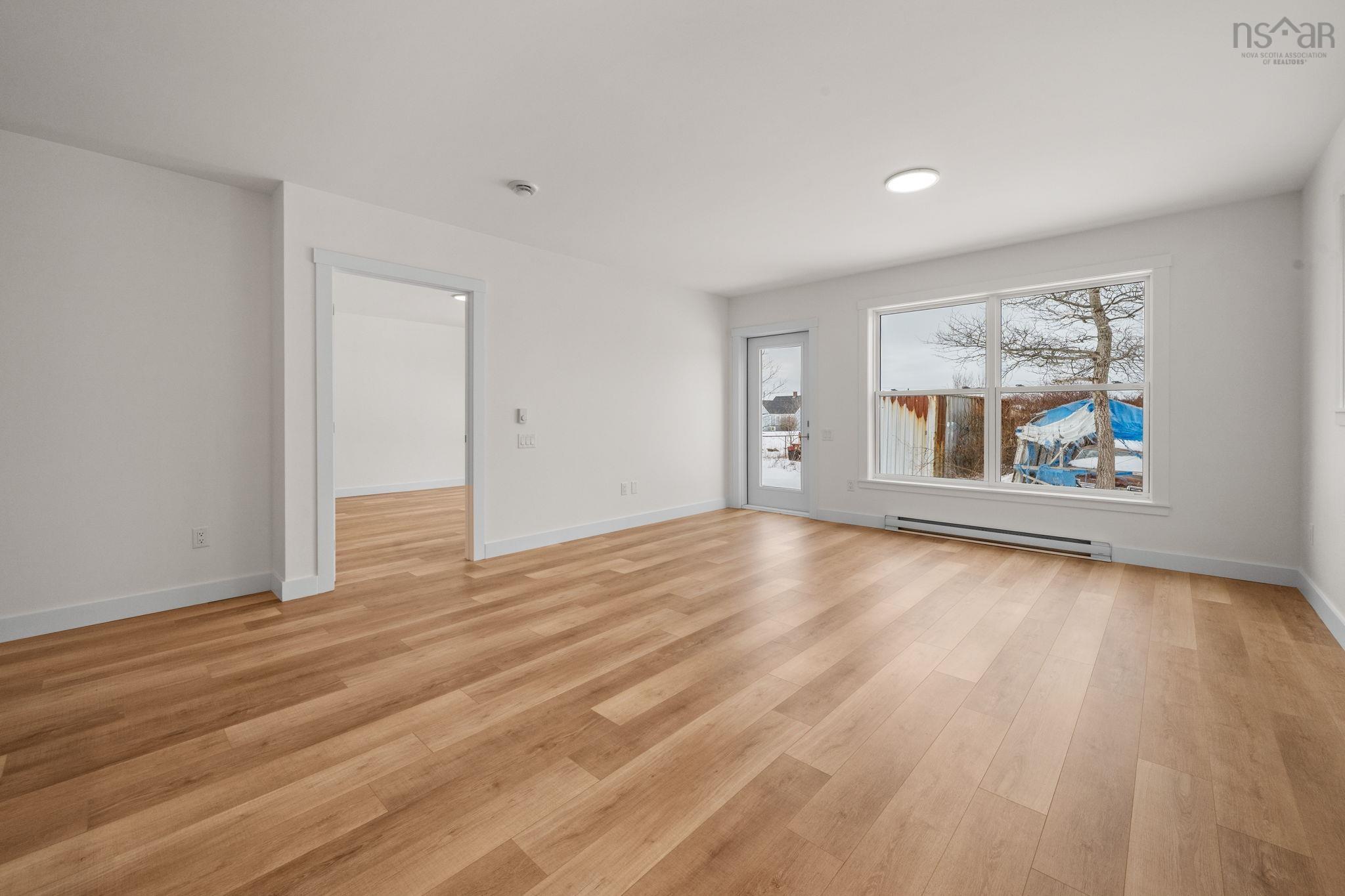 View image 15
