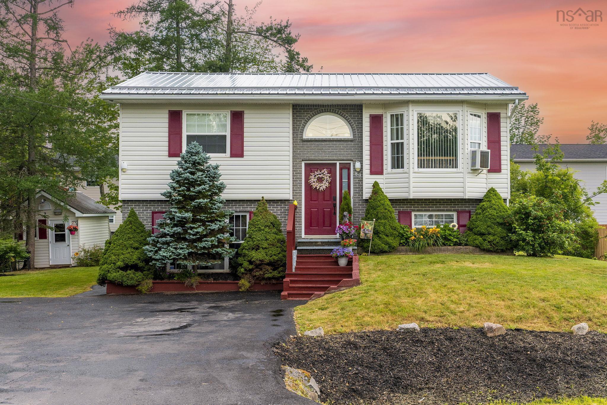 Thumbnail image for 89 Boyd Avenue MLS<sup>®</sup> 202617538