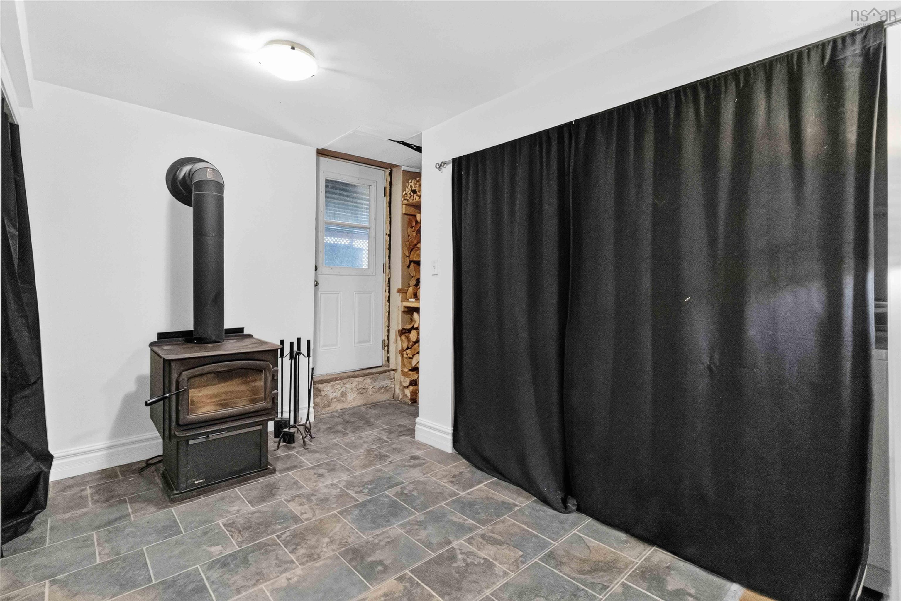 View image 15
