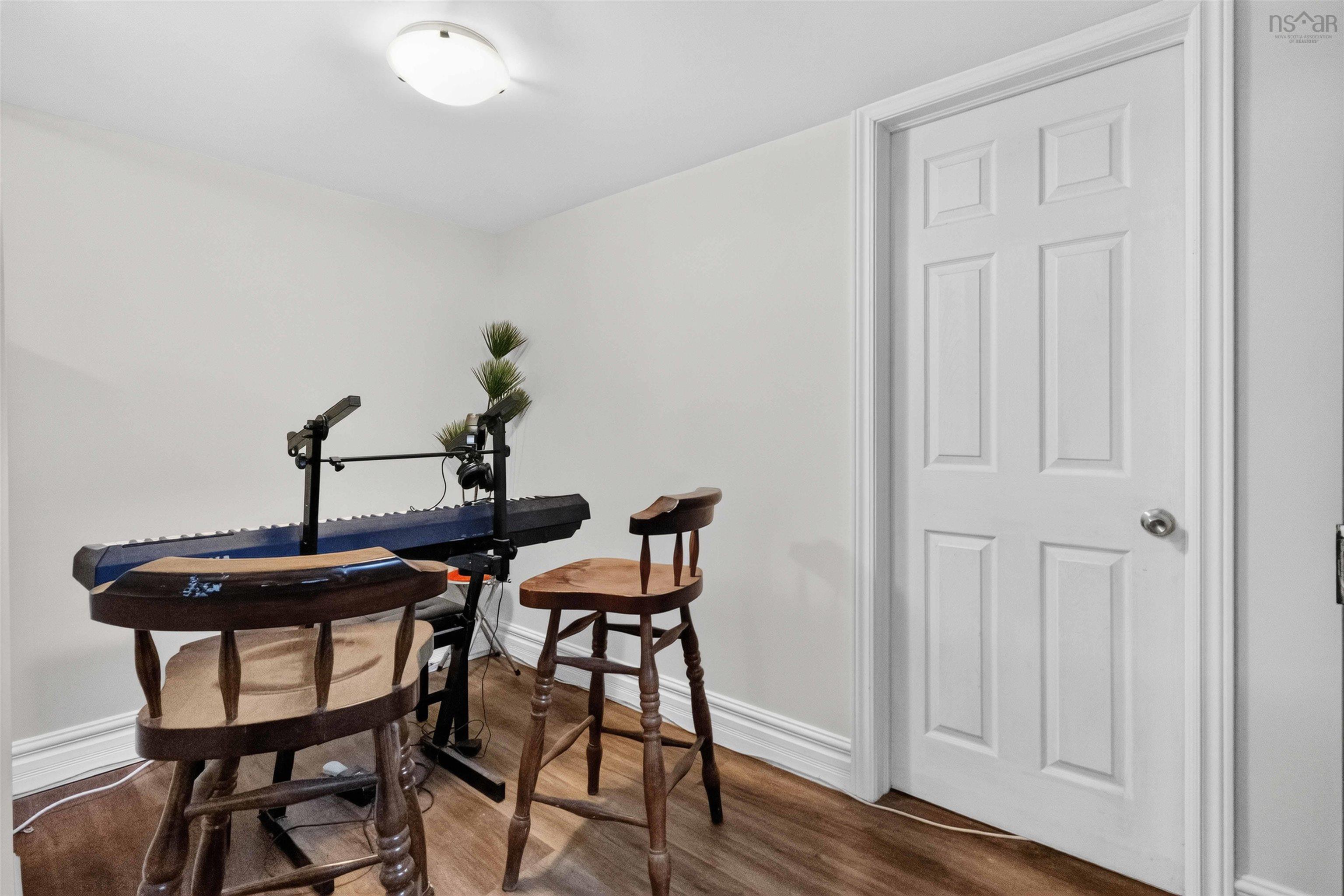 View image 16