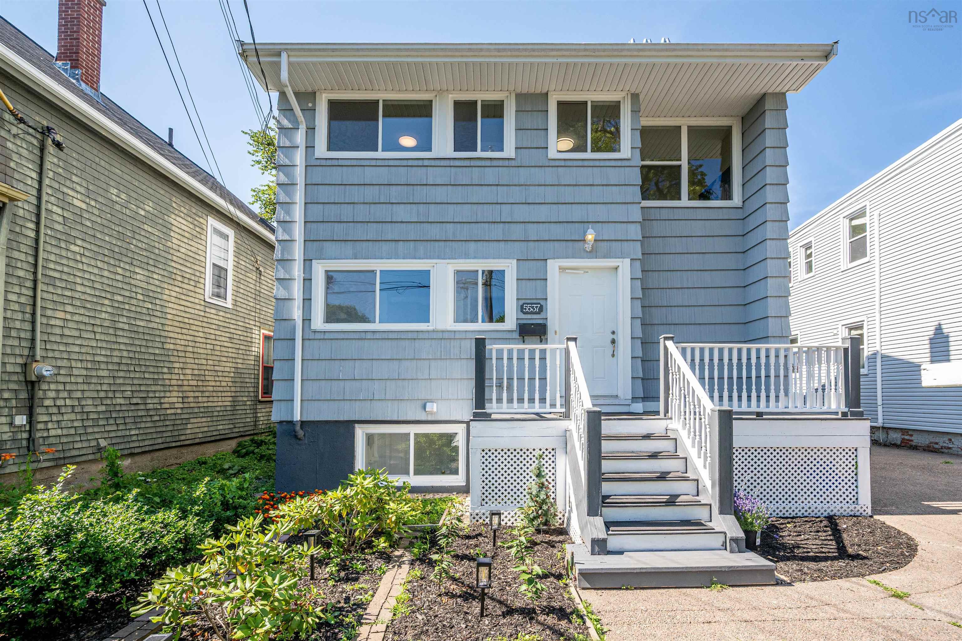Thumbnail image for 5537 Atlantic Street Street MLS<sup>®</sup> 202617632