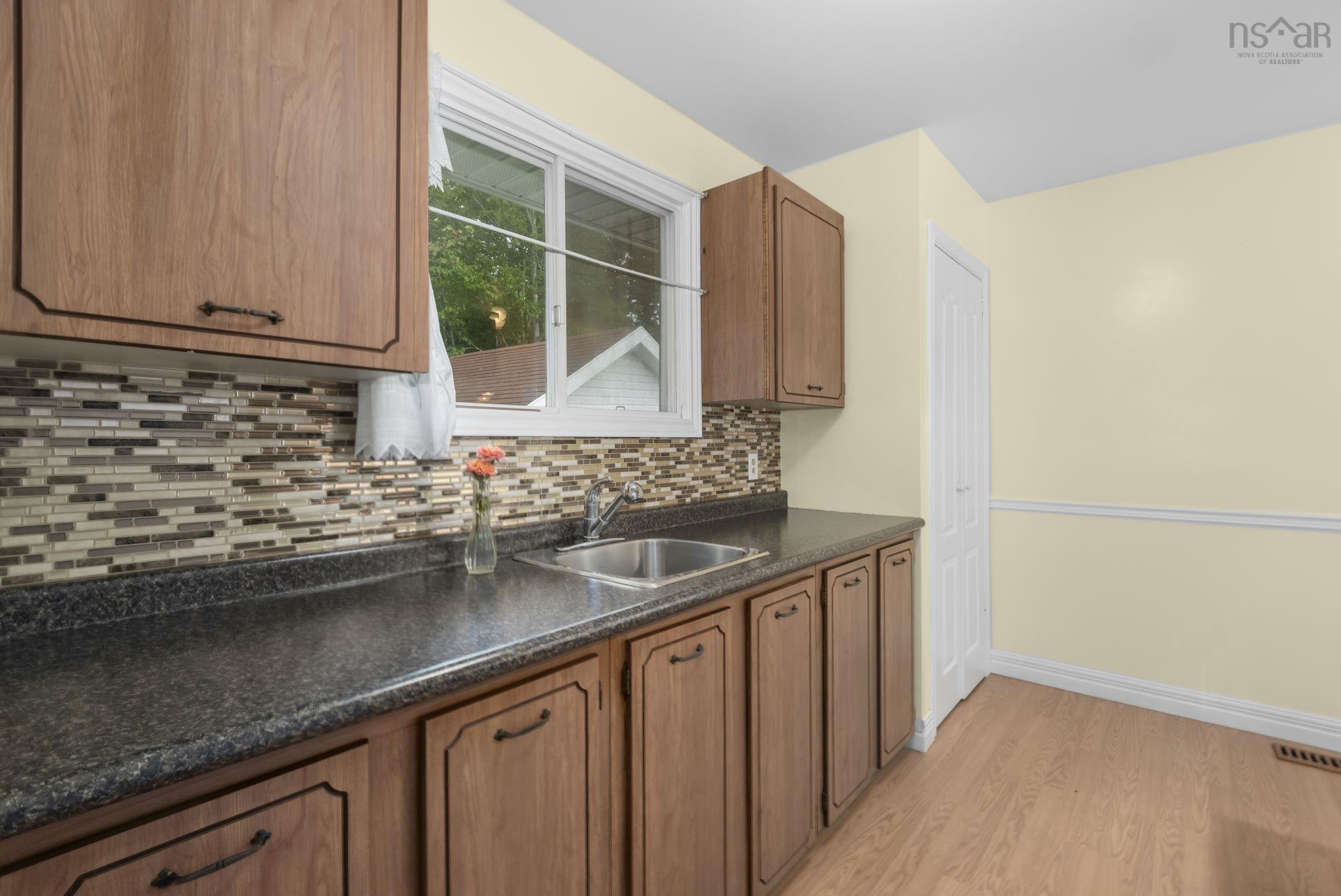 View image 11