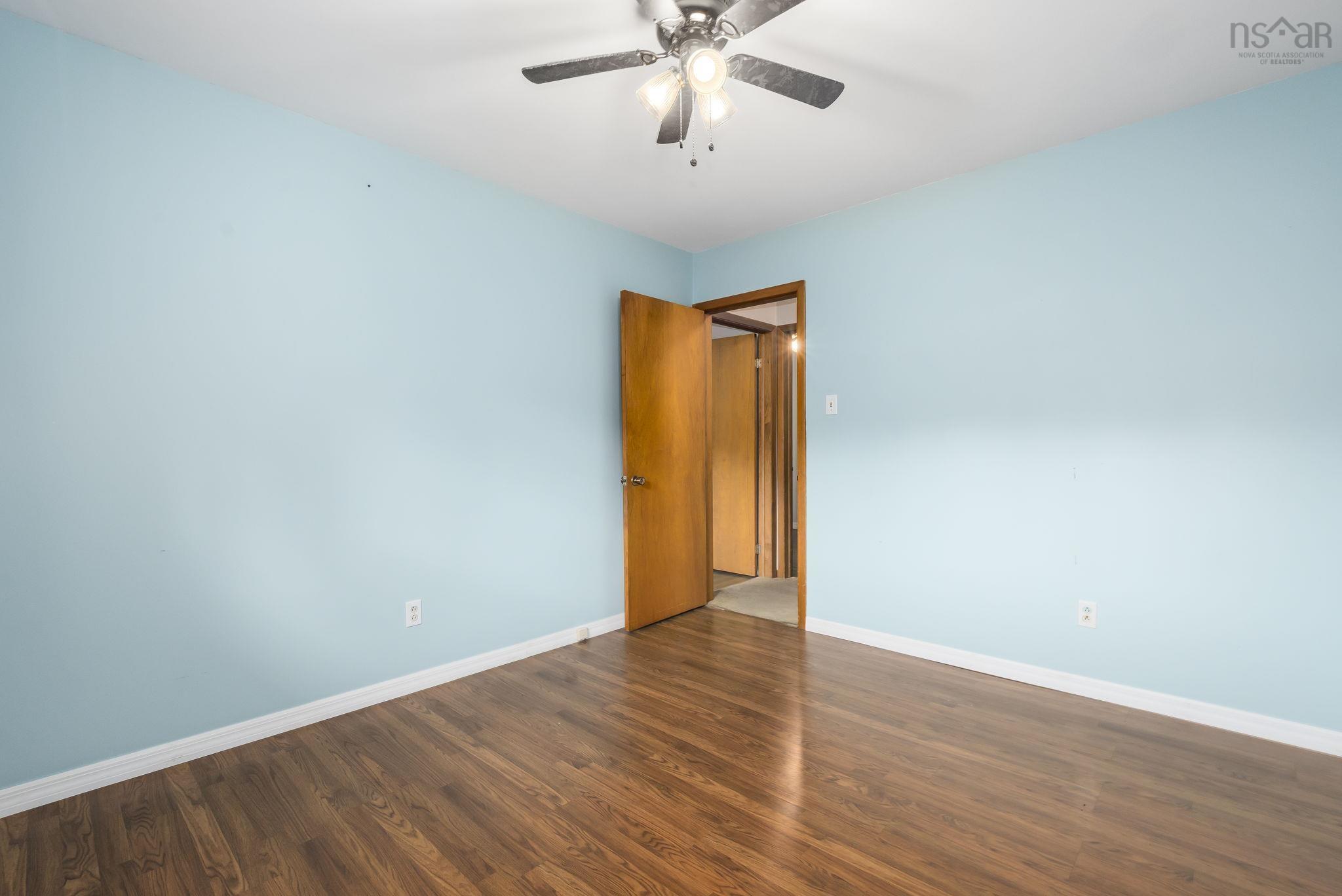 View image 17