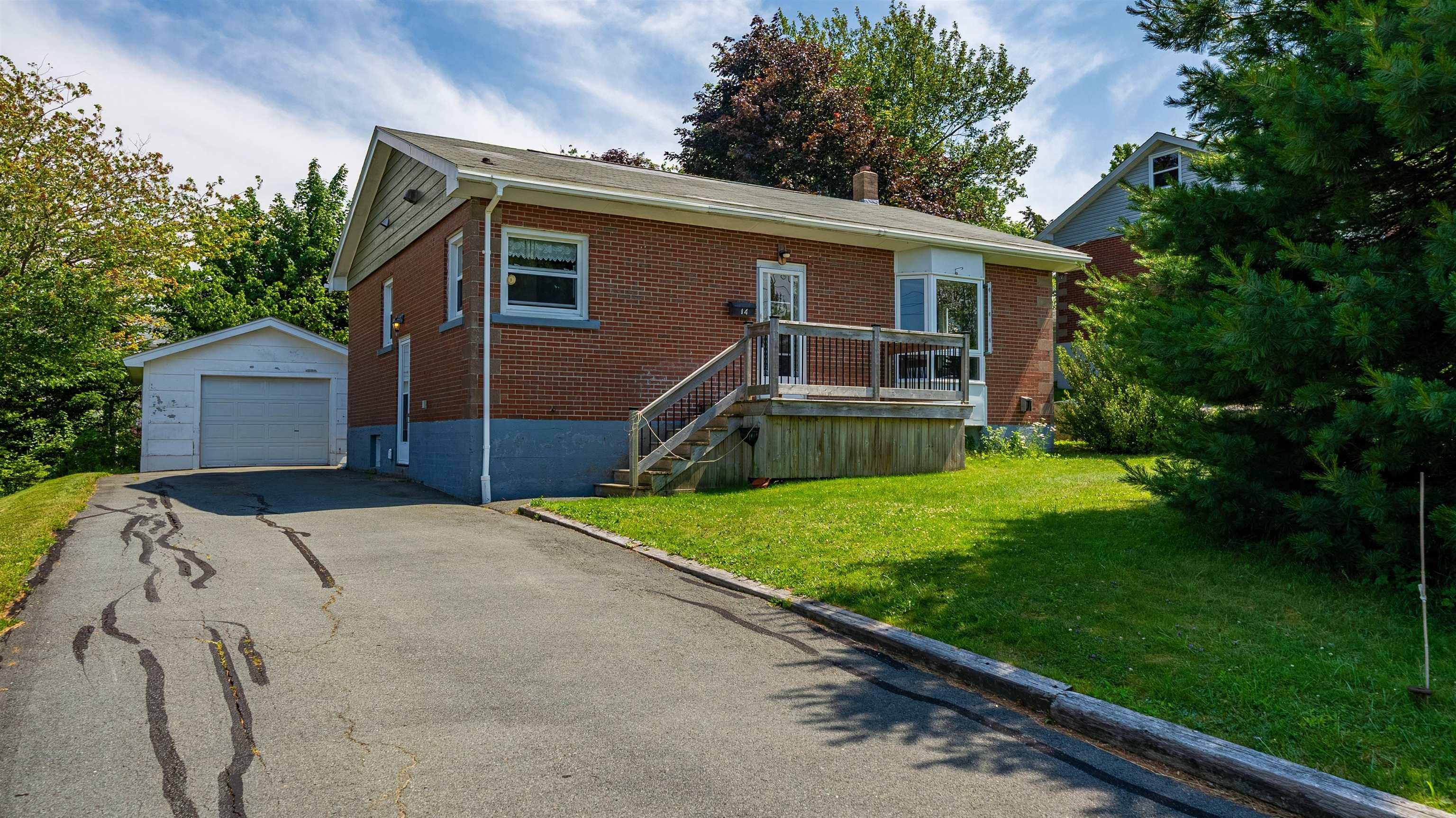Thumbnail image for 14 Birchfield Crescent MLS<sup>®</sup> 202617682