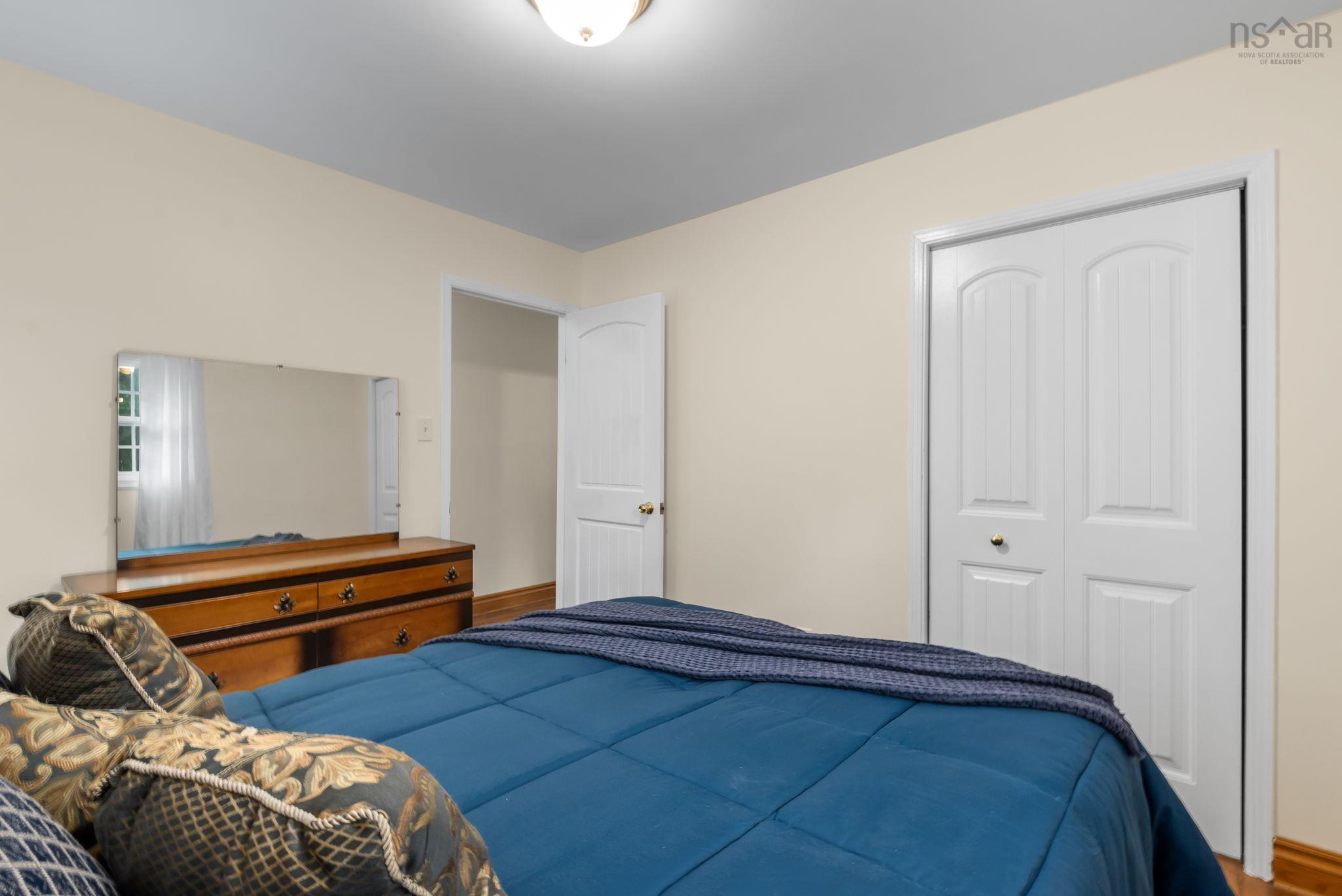 View image 21