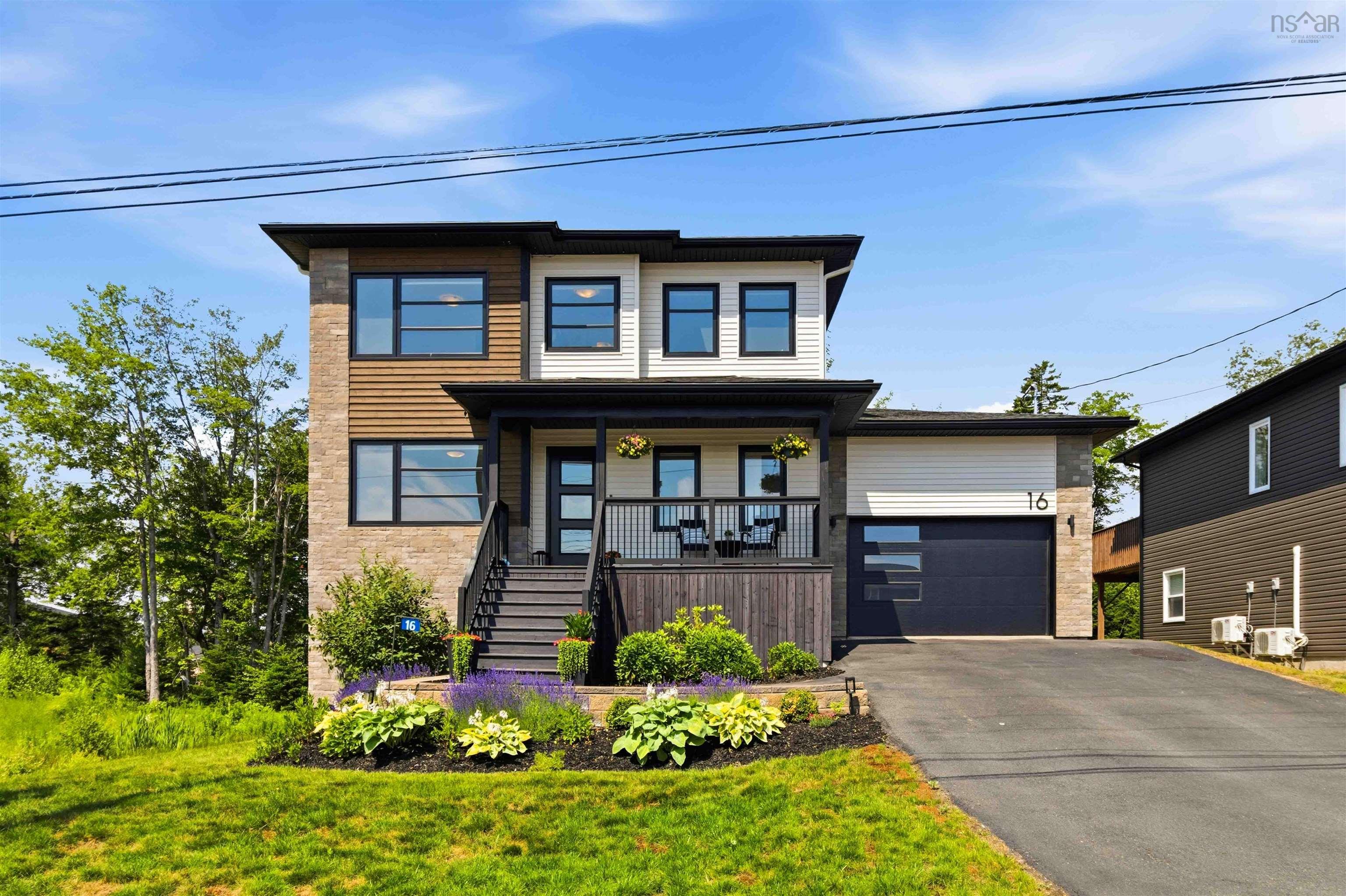 Thumbnail image for 16 Hamilton Drive MLS<sup>®</sup> 202617685