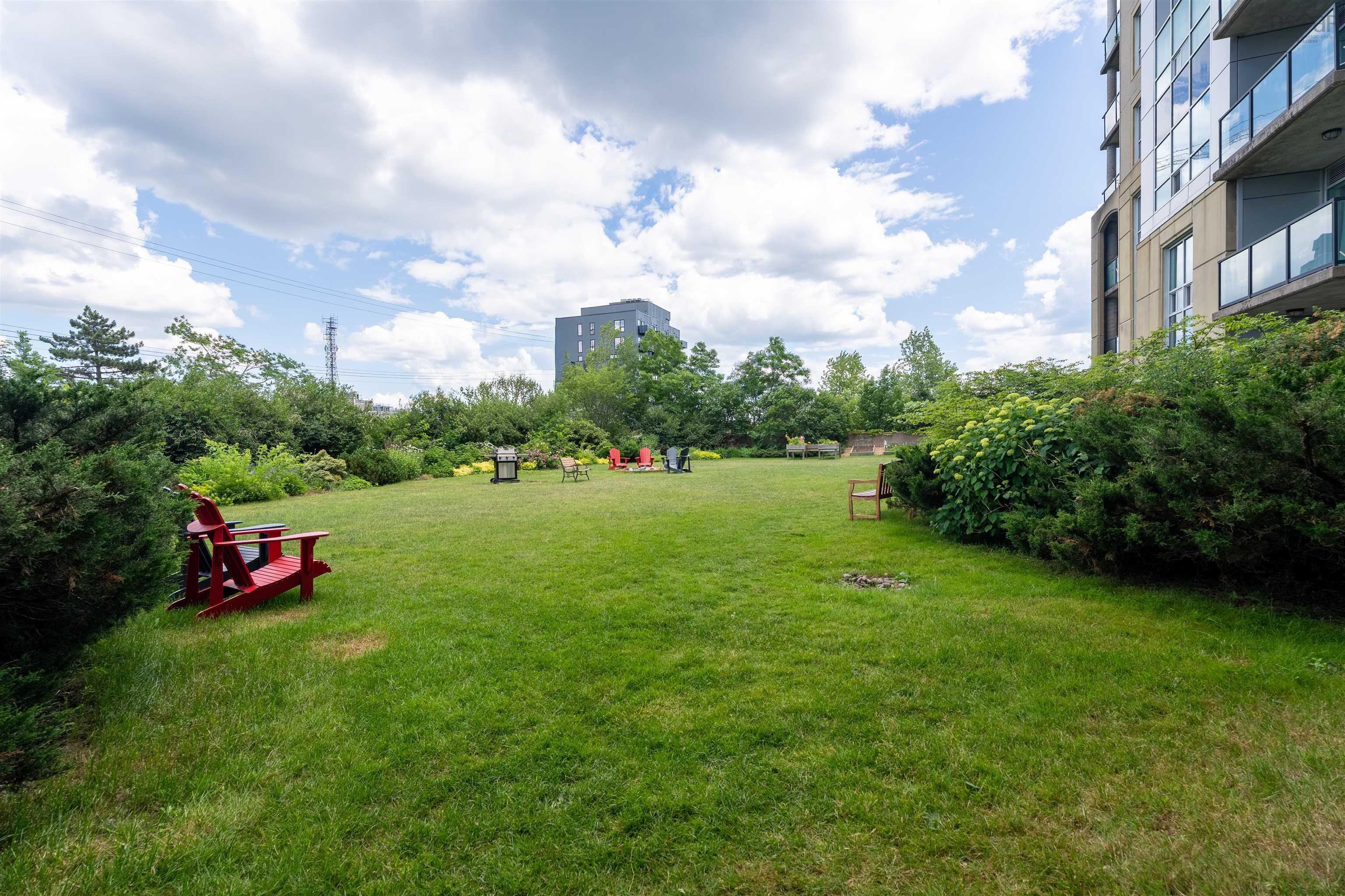 View image 32