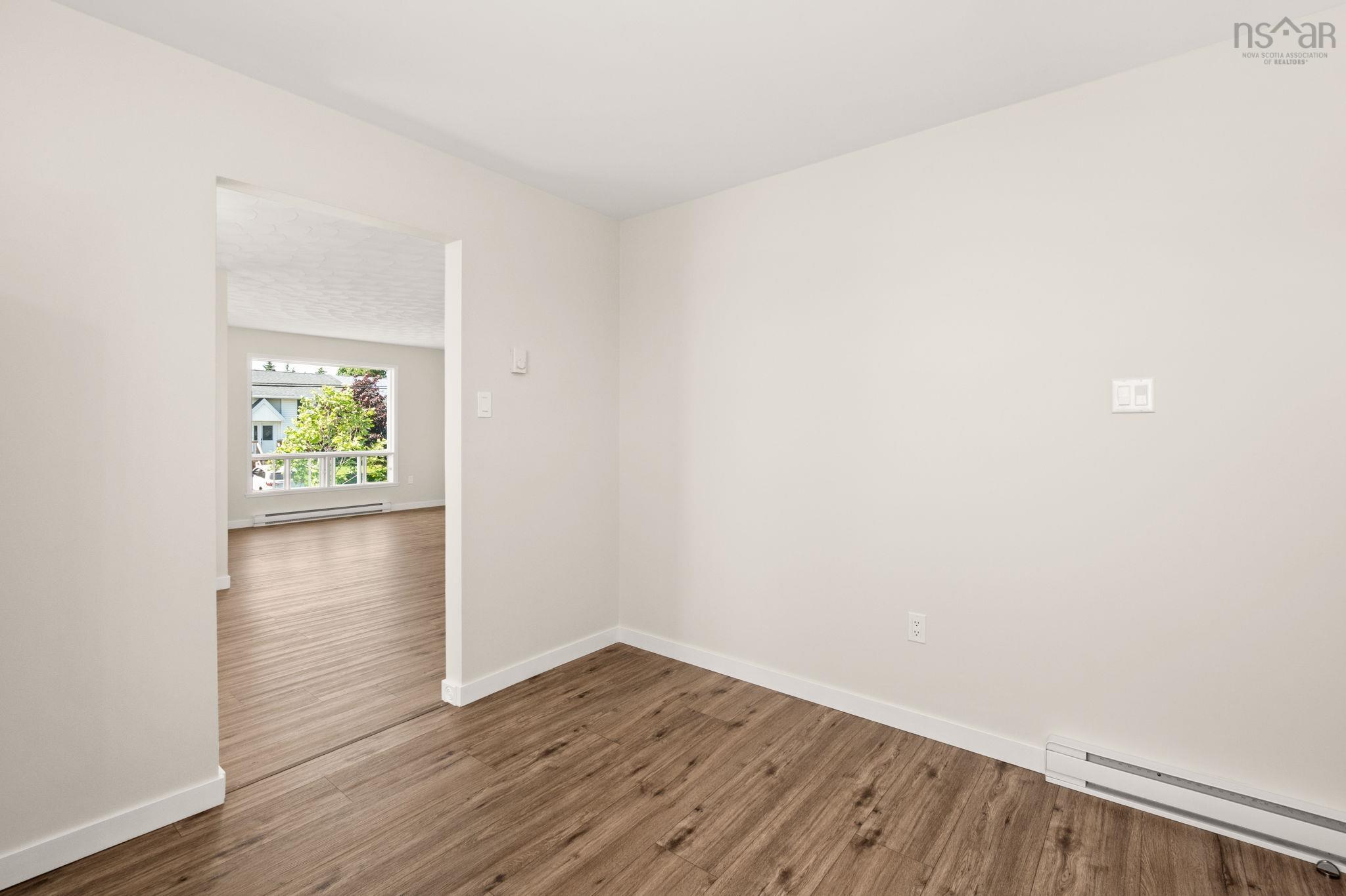 View image 11