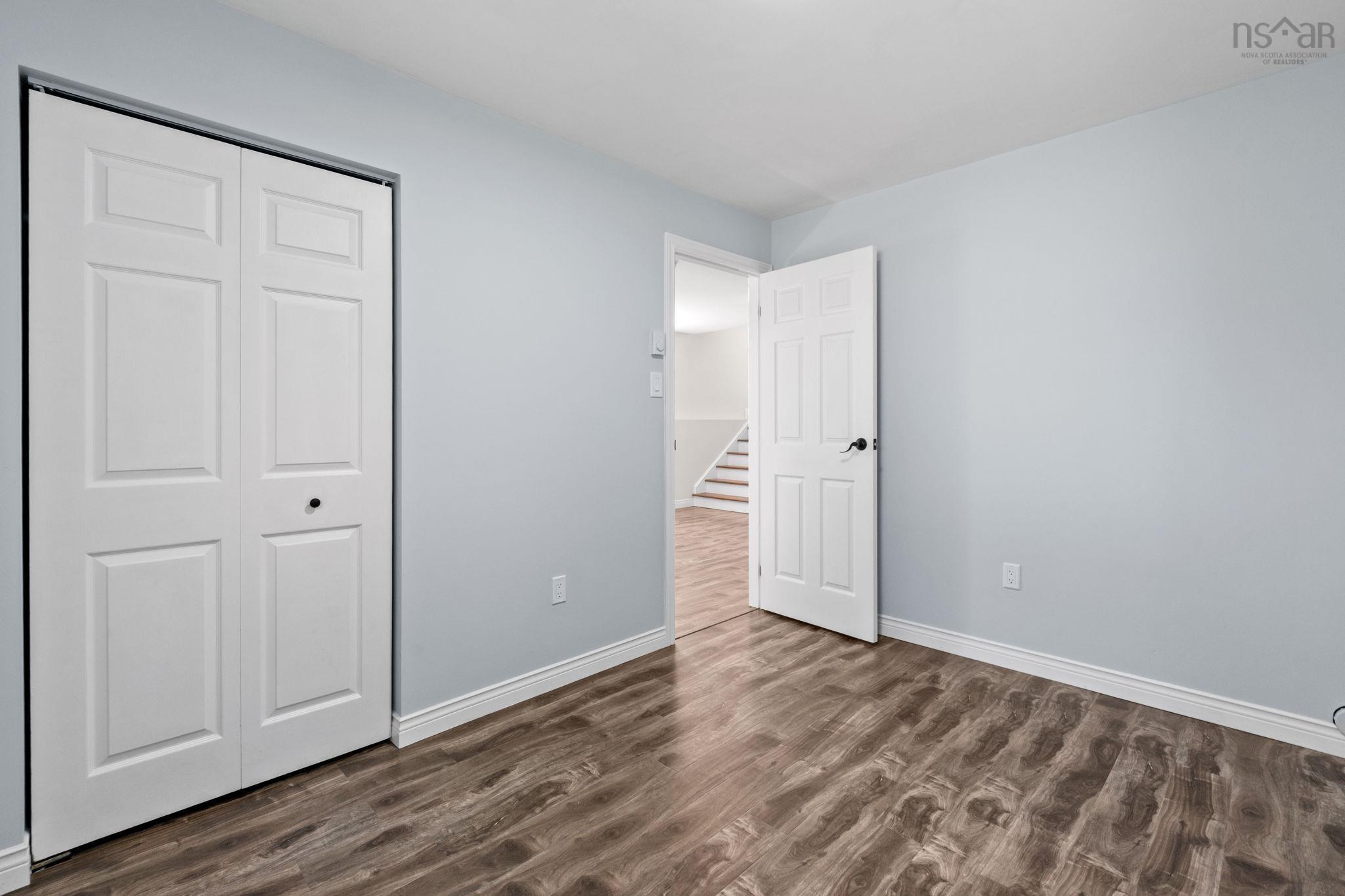 View image 21