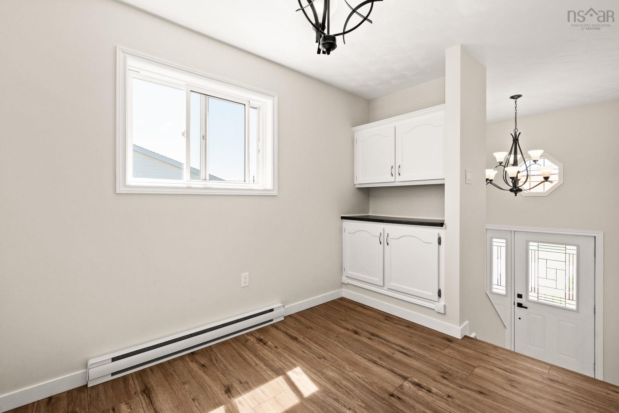 View image 8