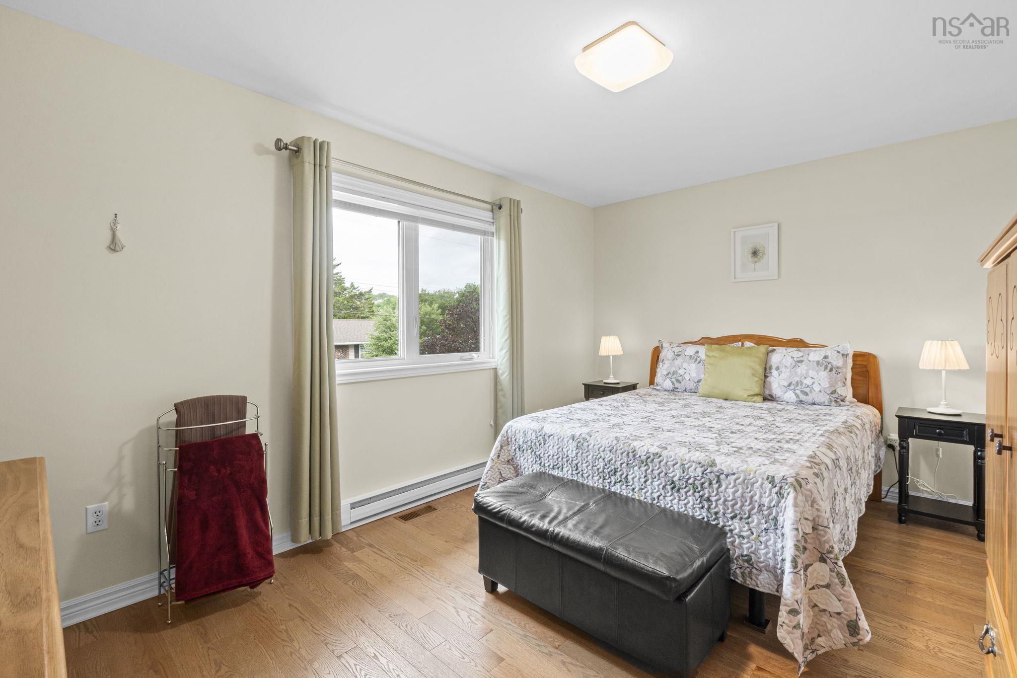 View image 12