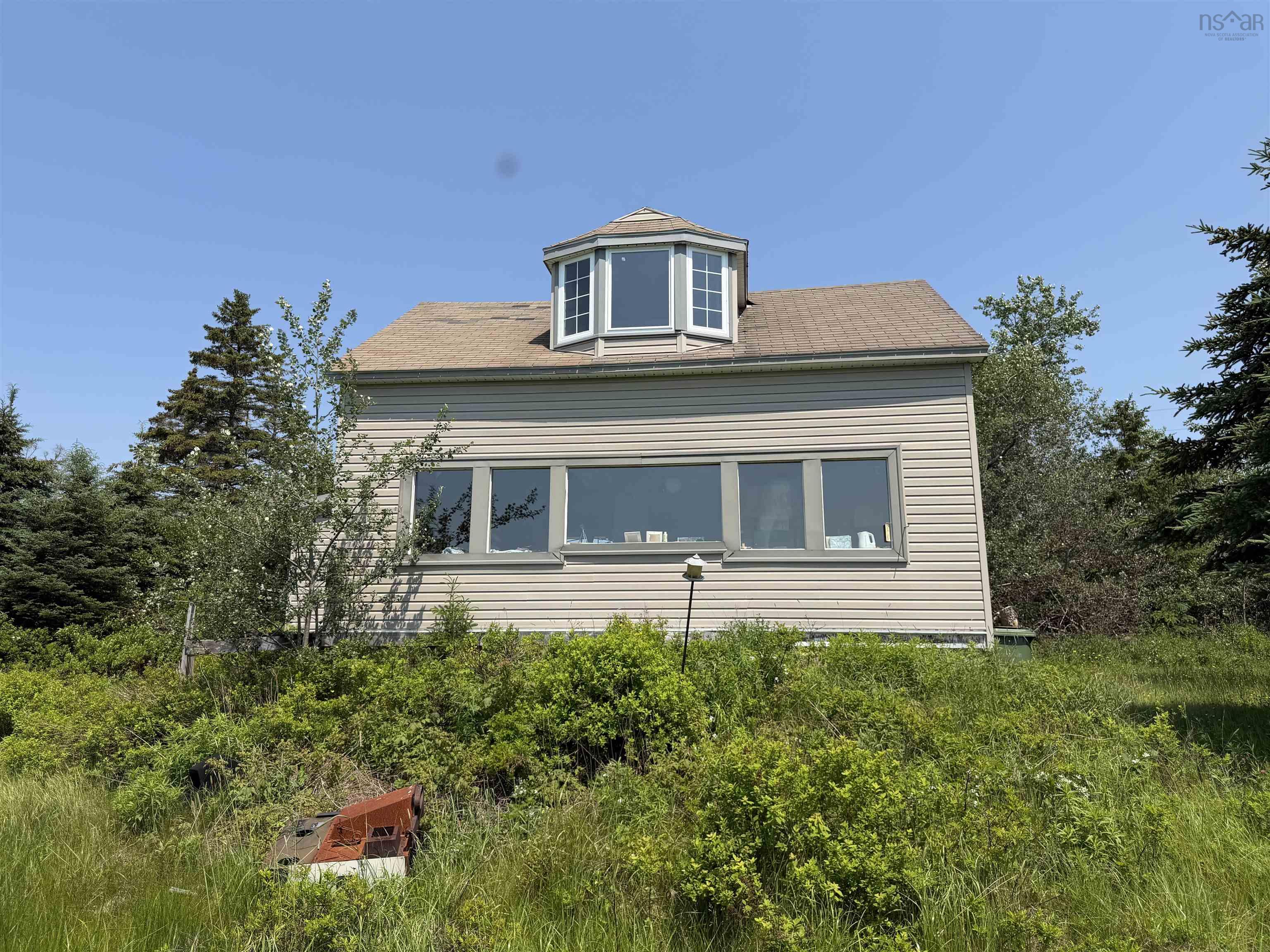 View image 18