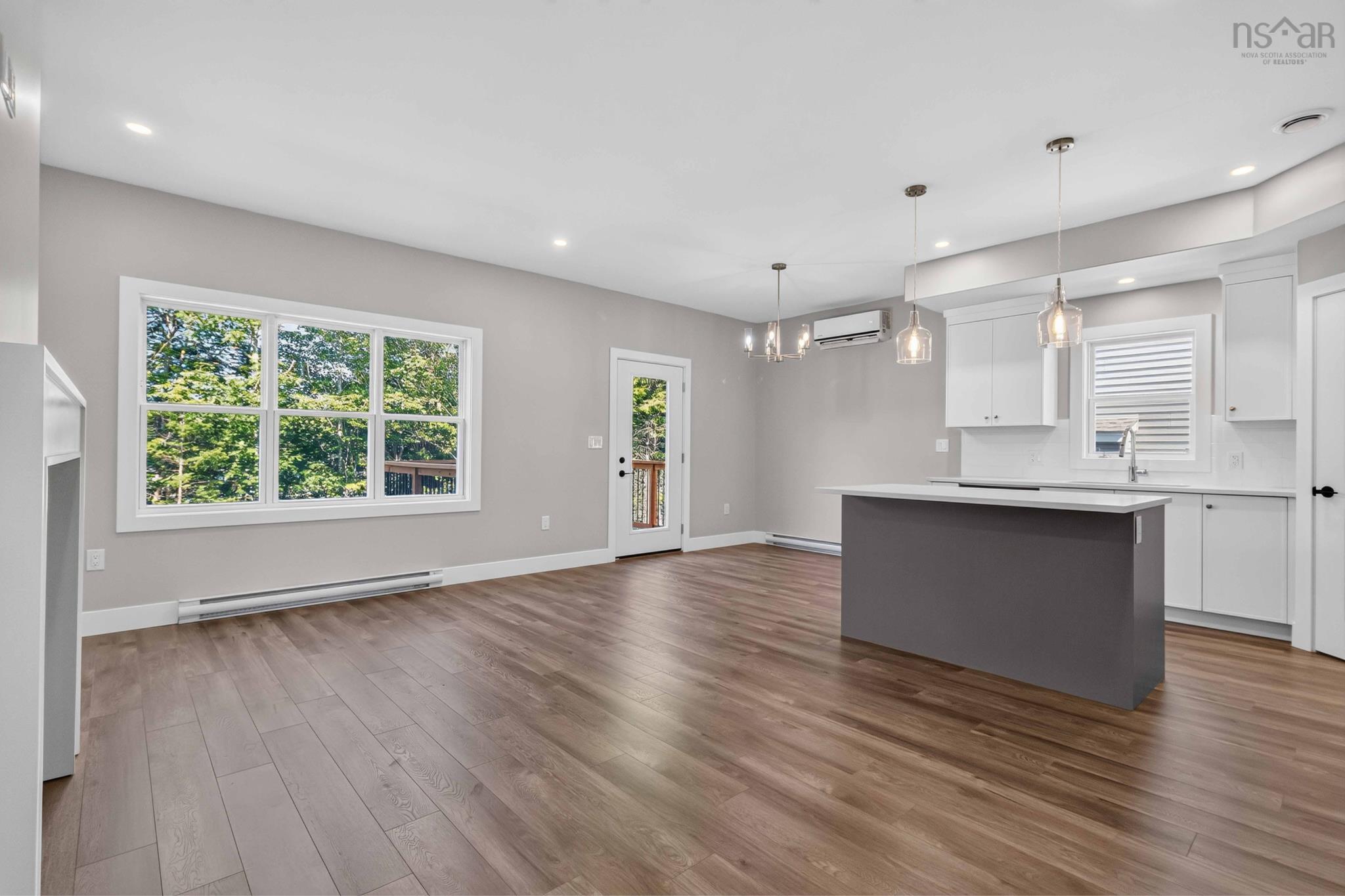 View image 9