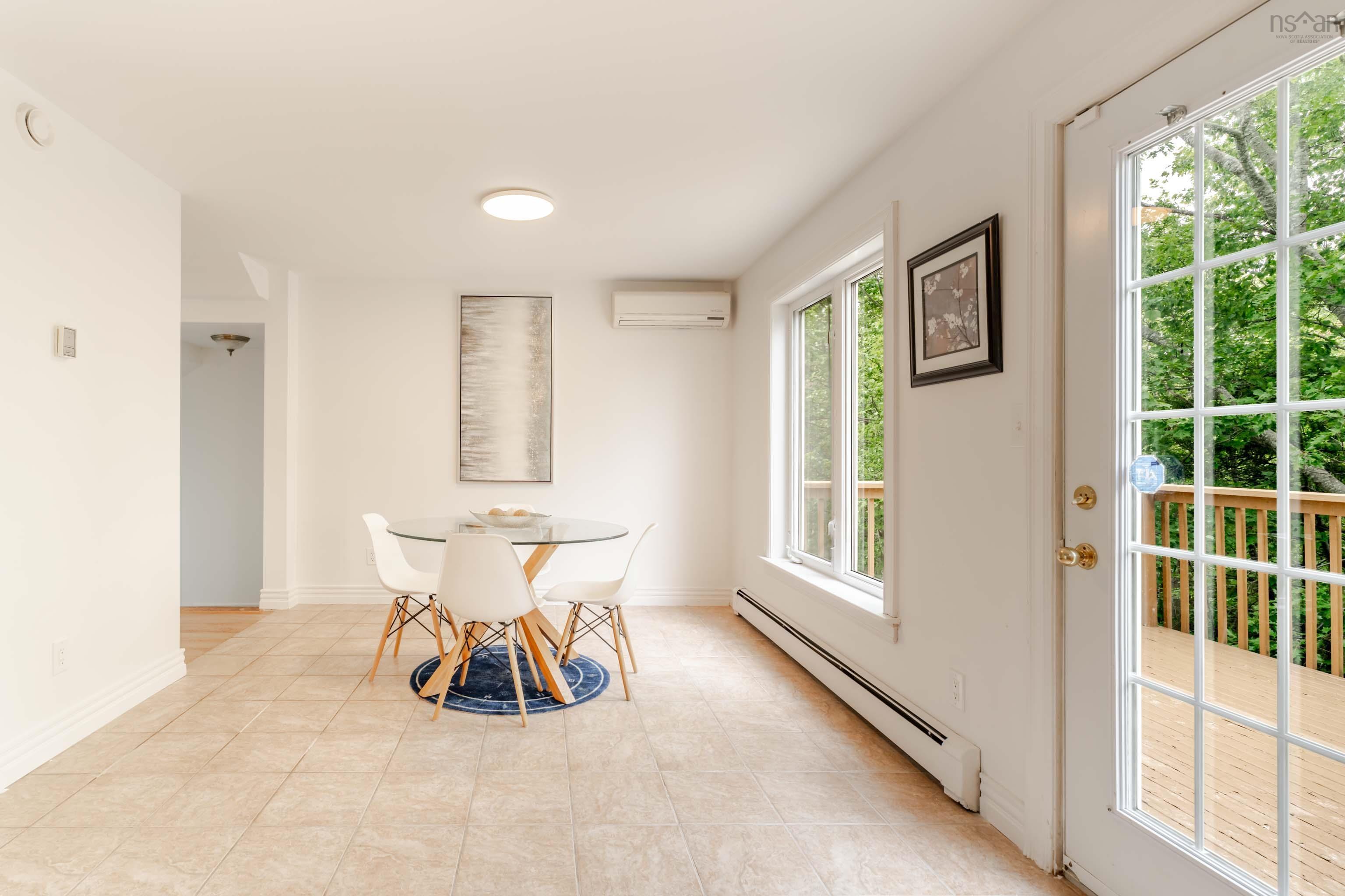 View image 18