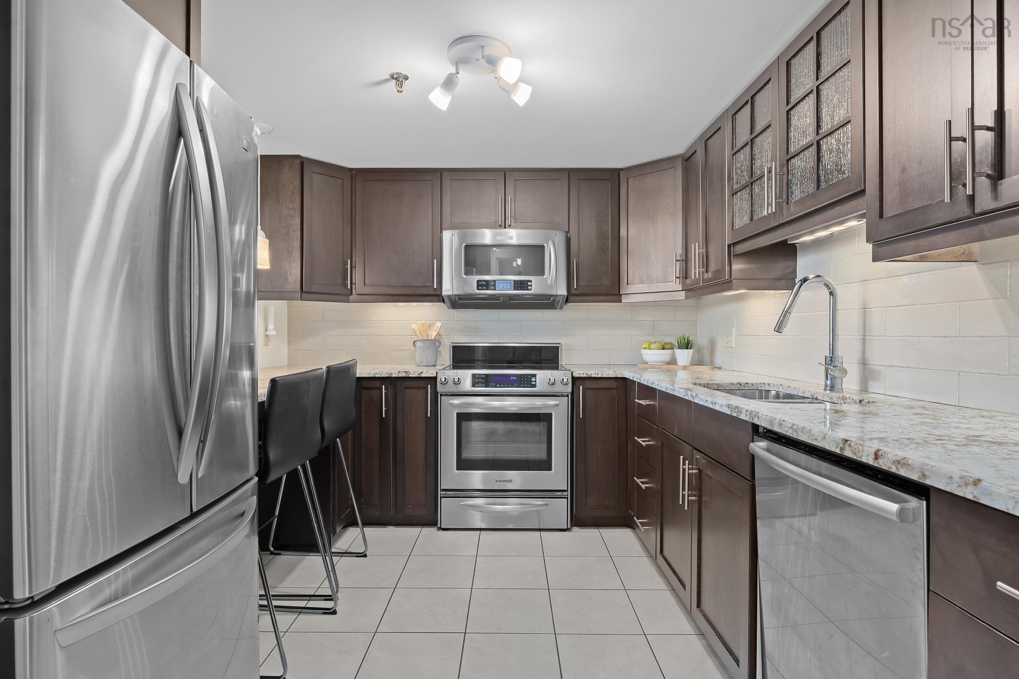 View image 12