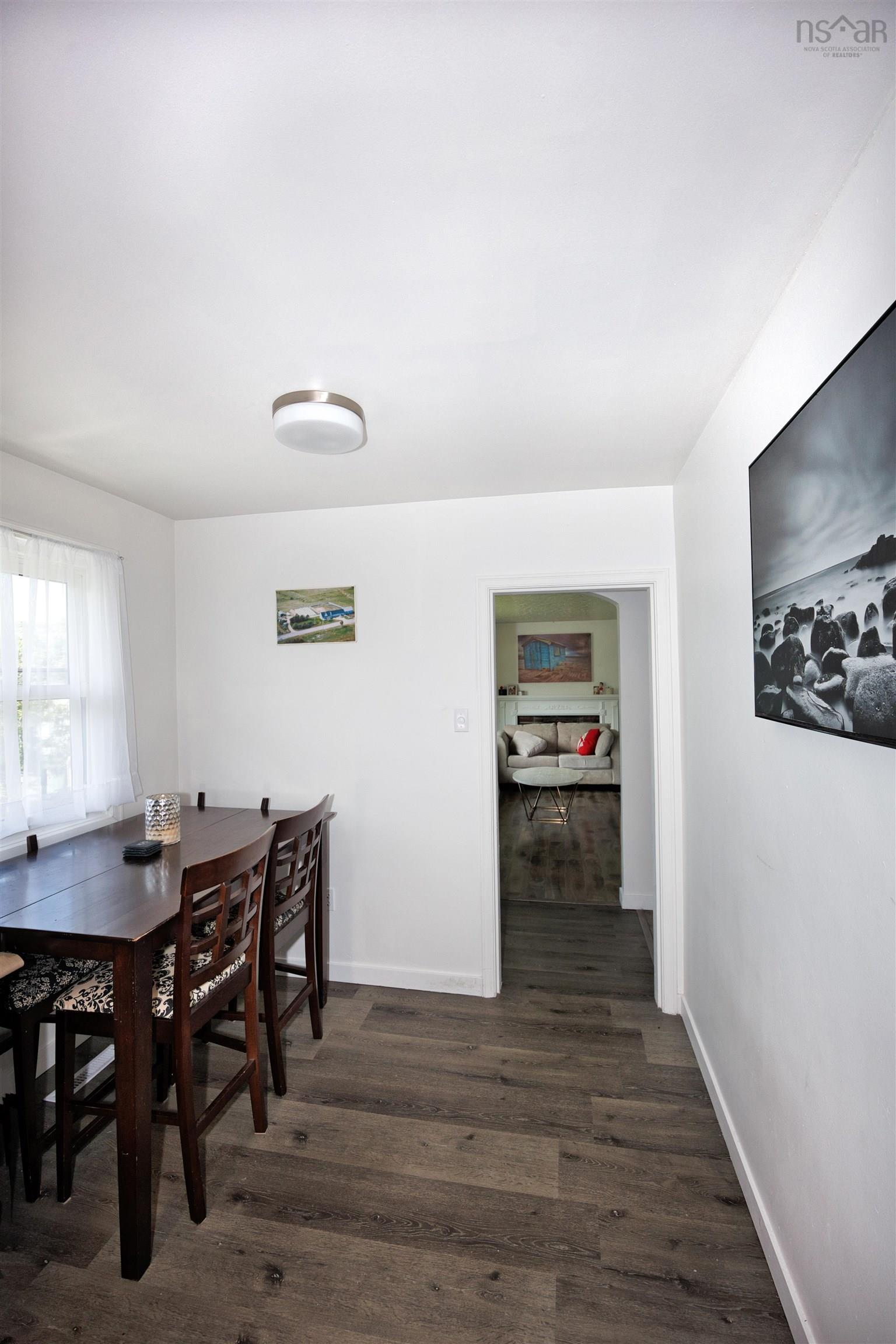 View image 10