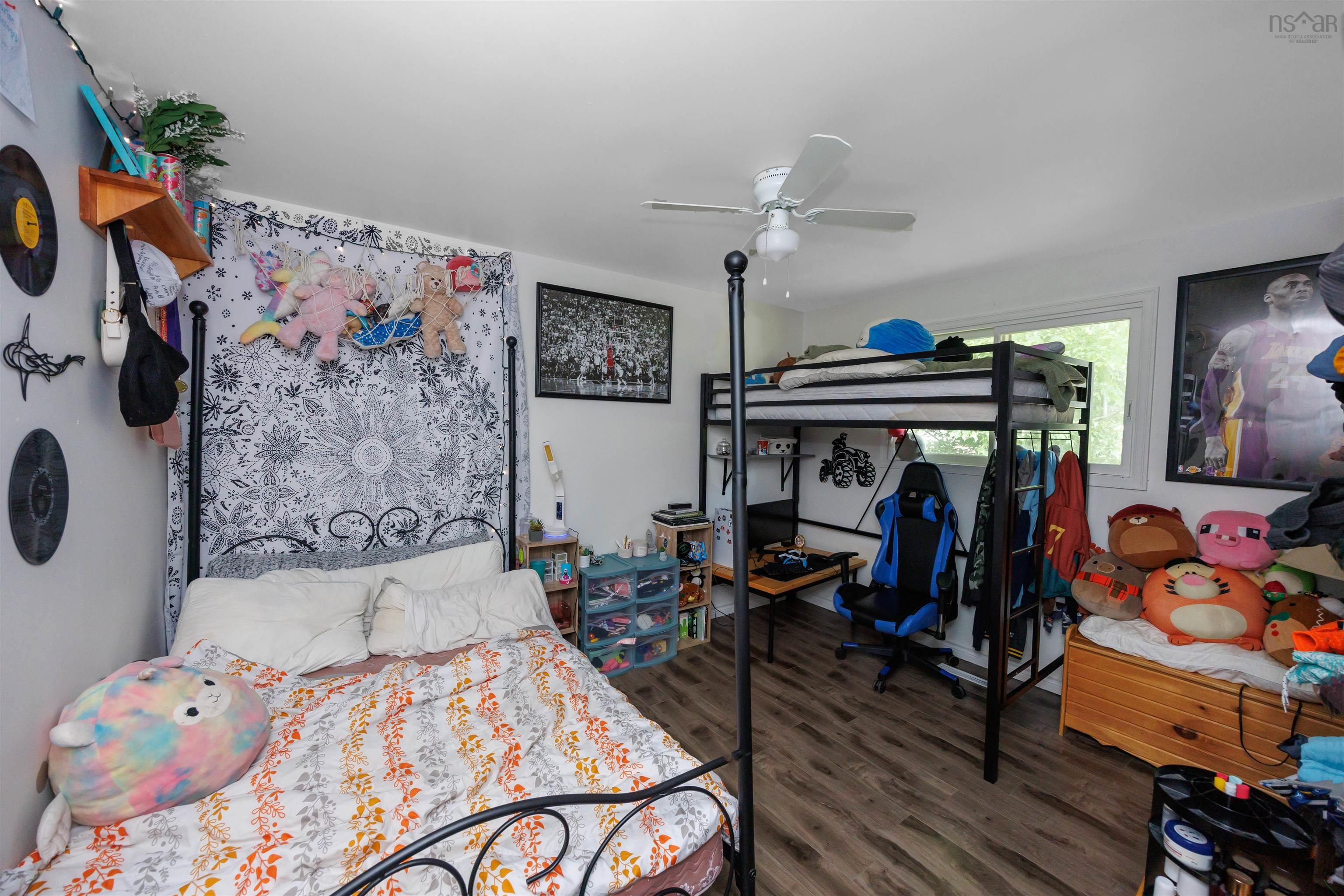 View image 15