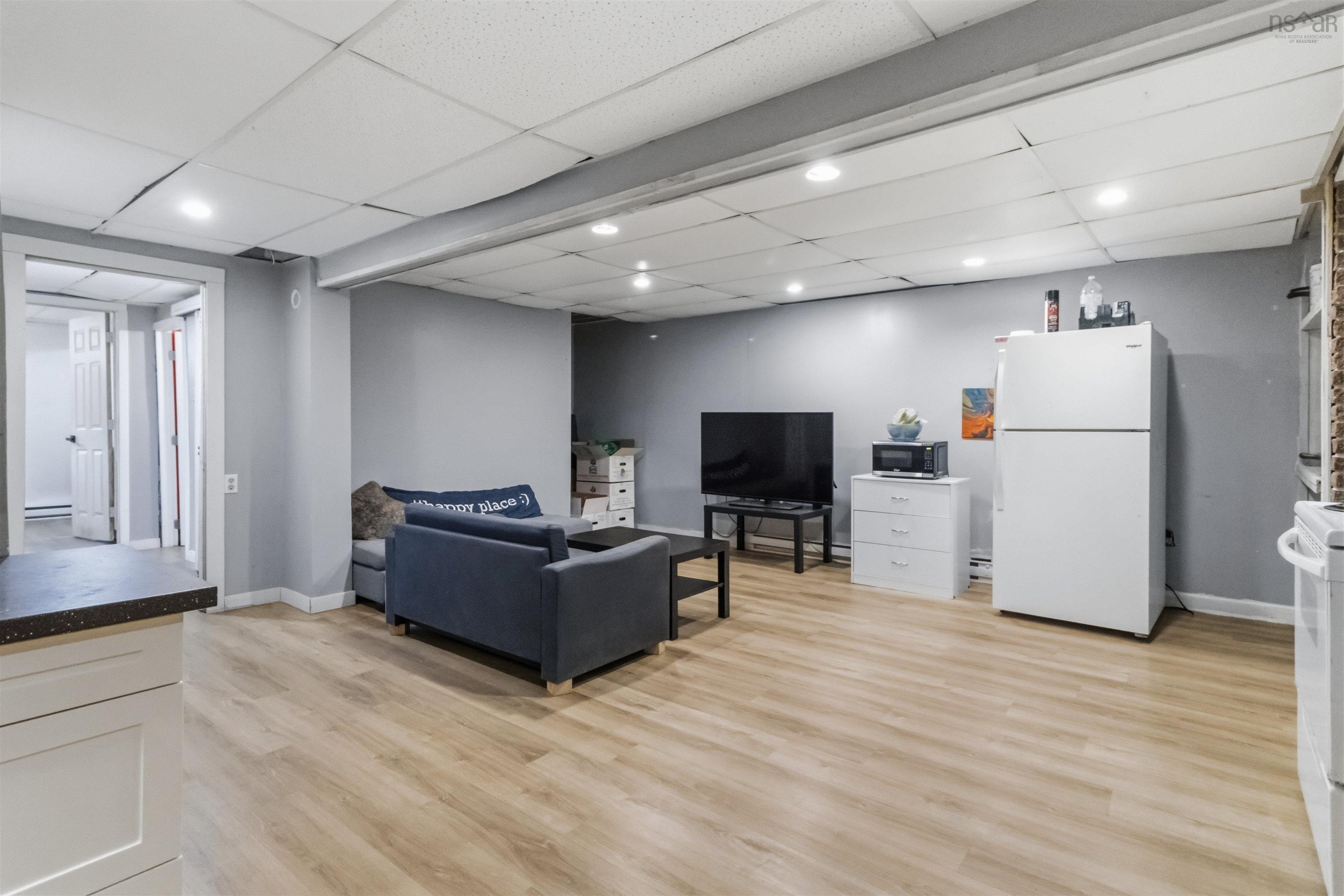 View image 21