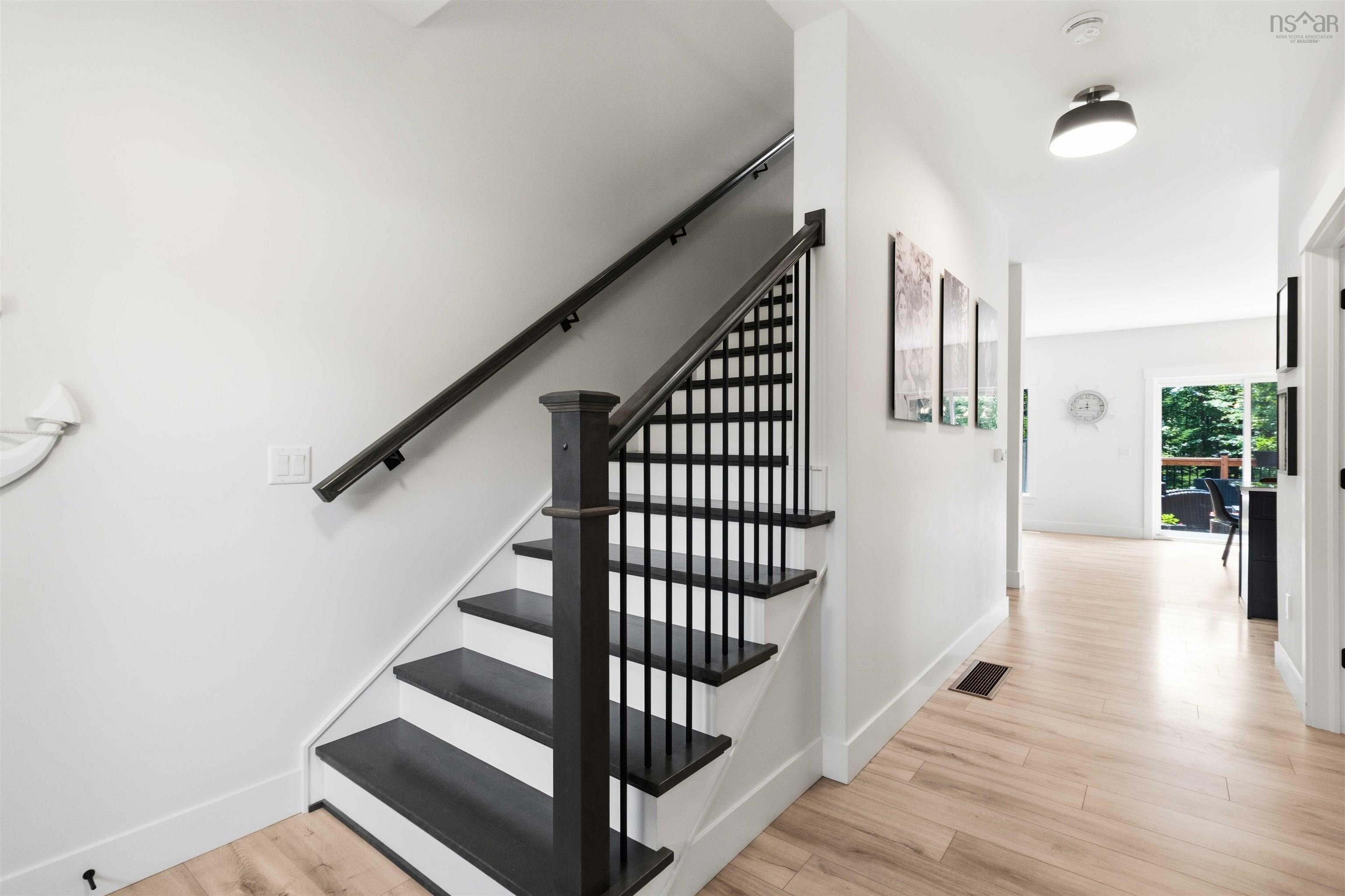 View image 8