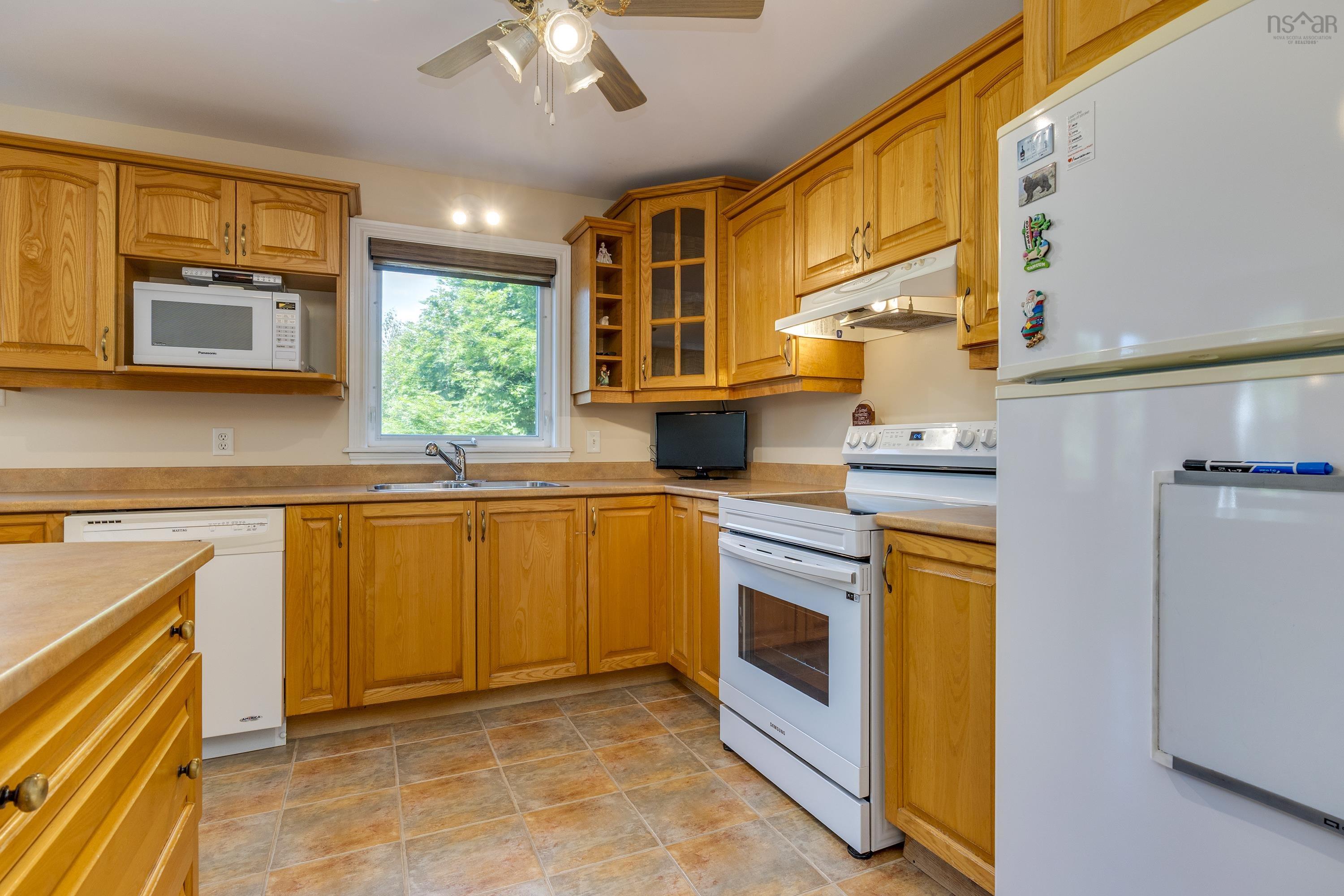 View image 9