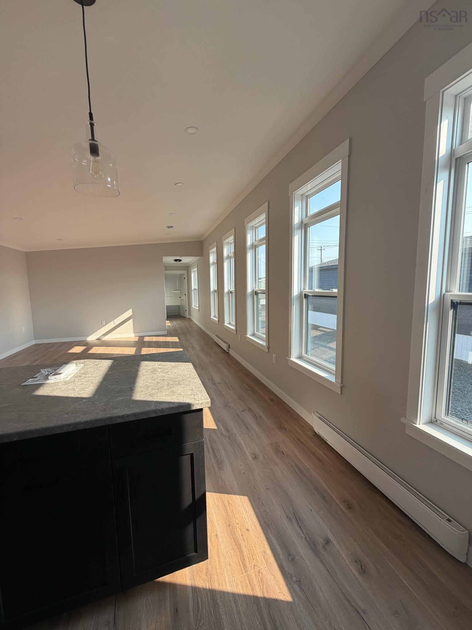 View image 18