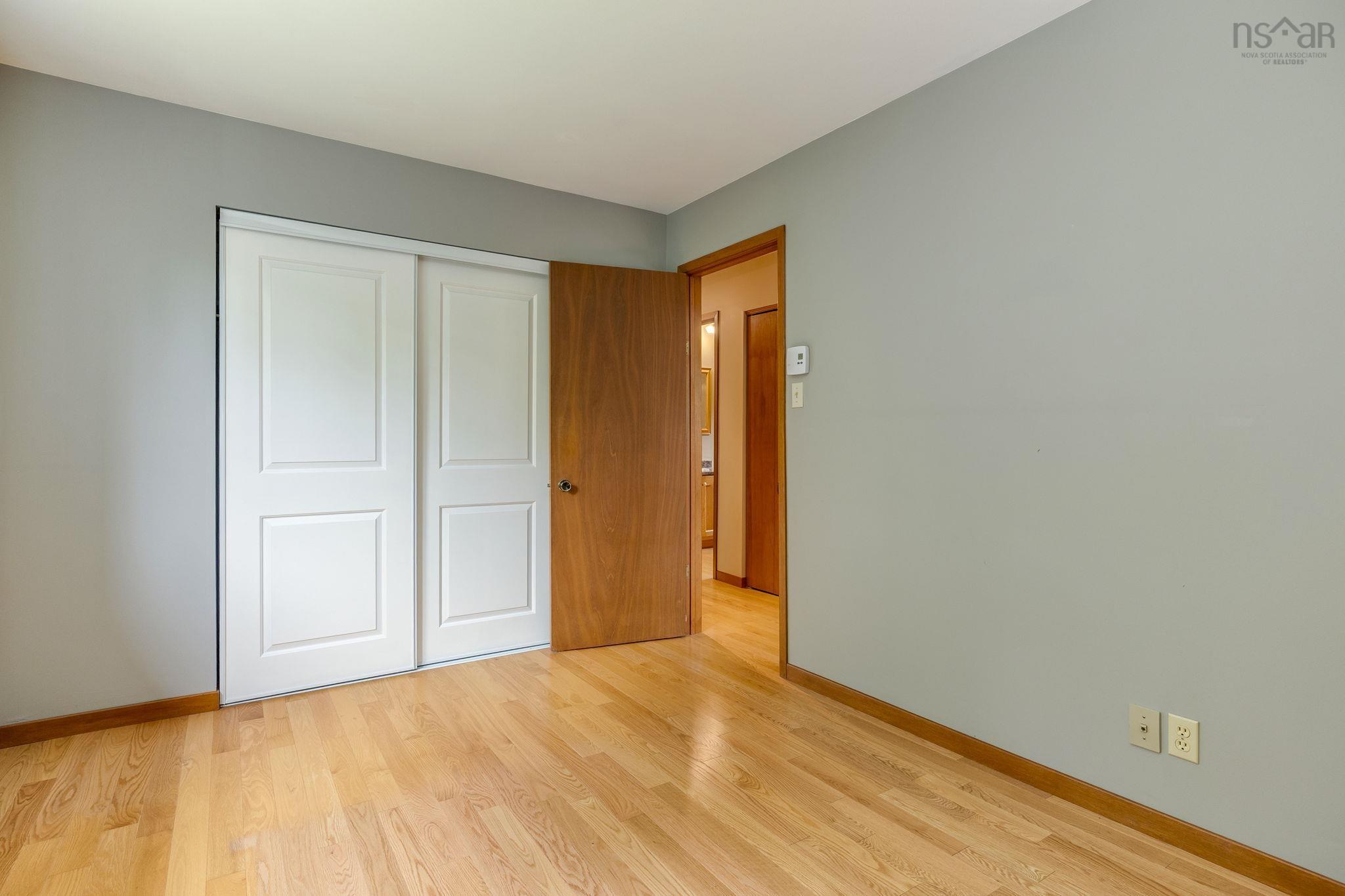 View image 21