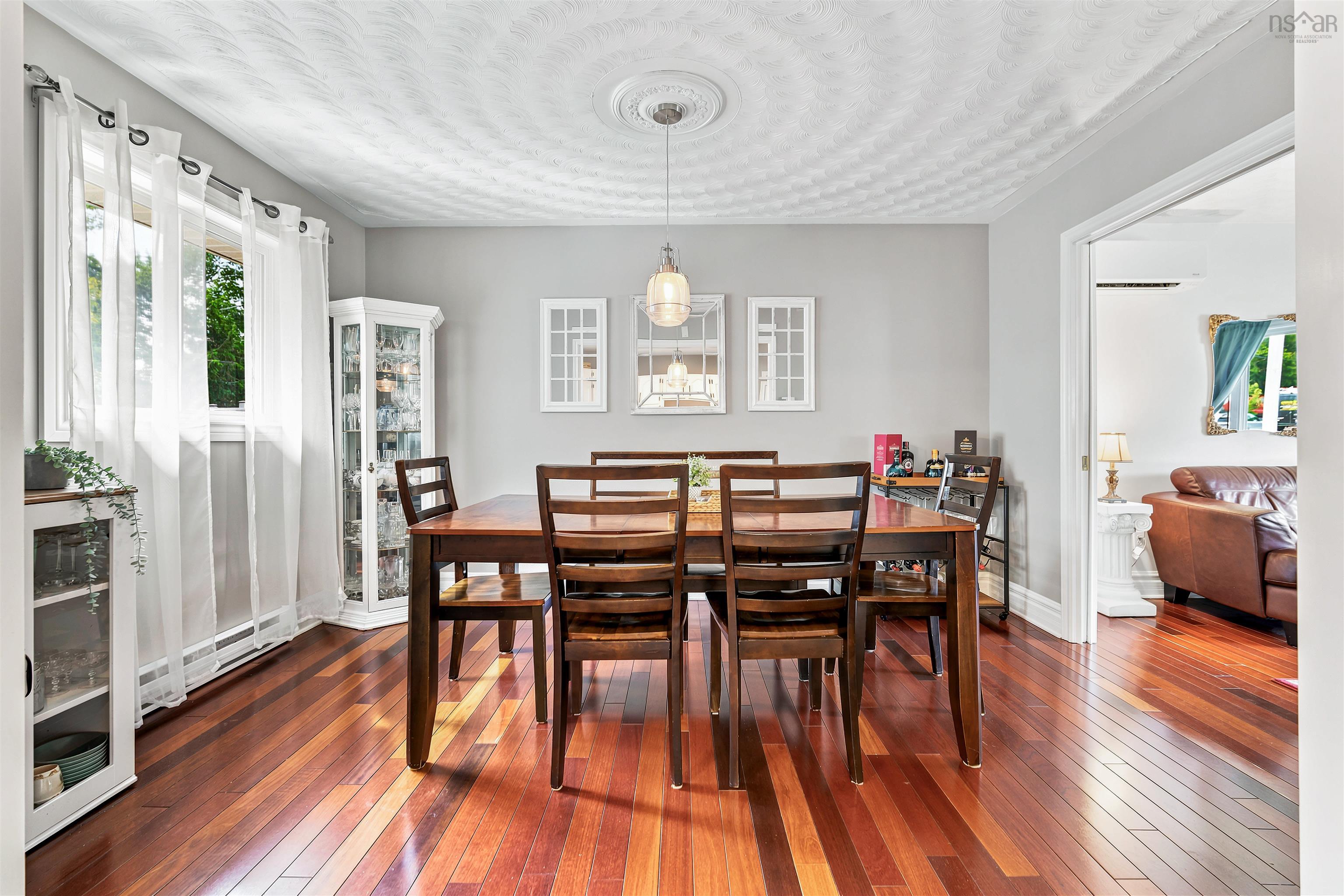 View image 10