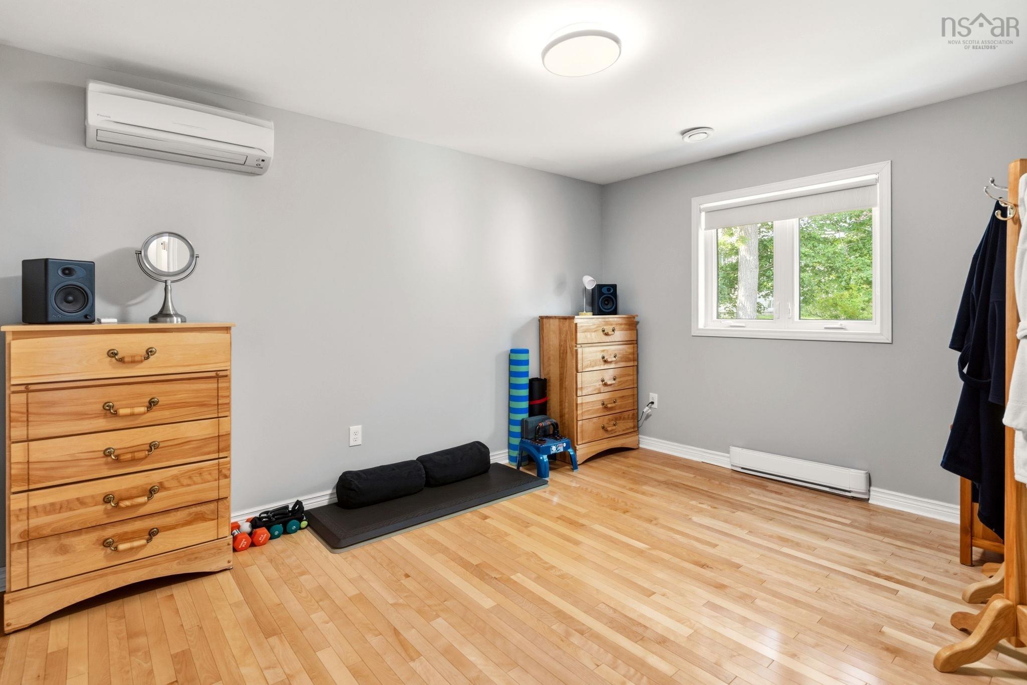 View image 17