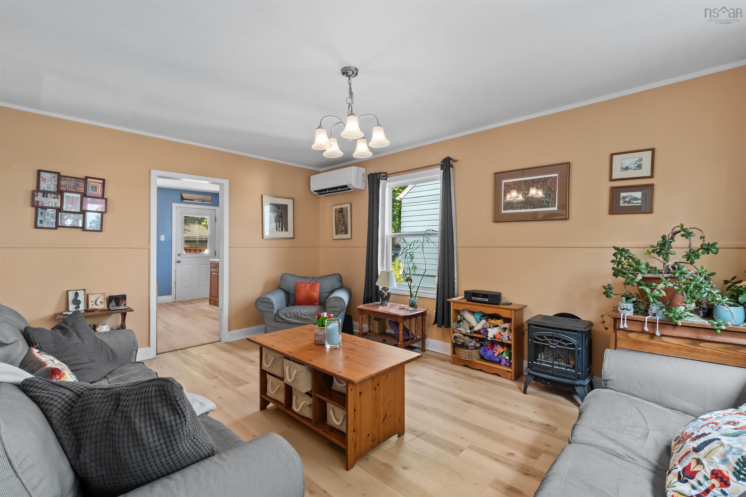 View image 6