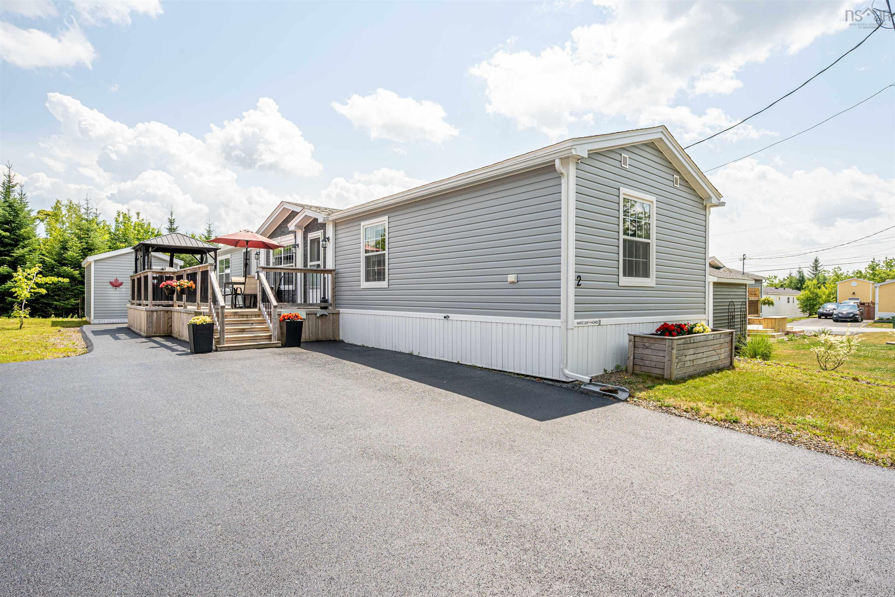 Thumbnail image for 2 Timbertrail Lane MLS<sup>®</sup> 202617860