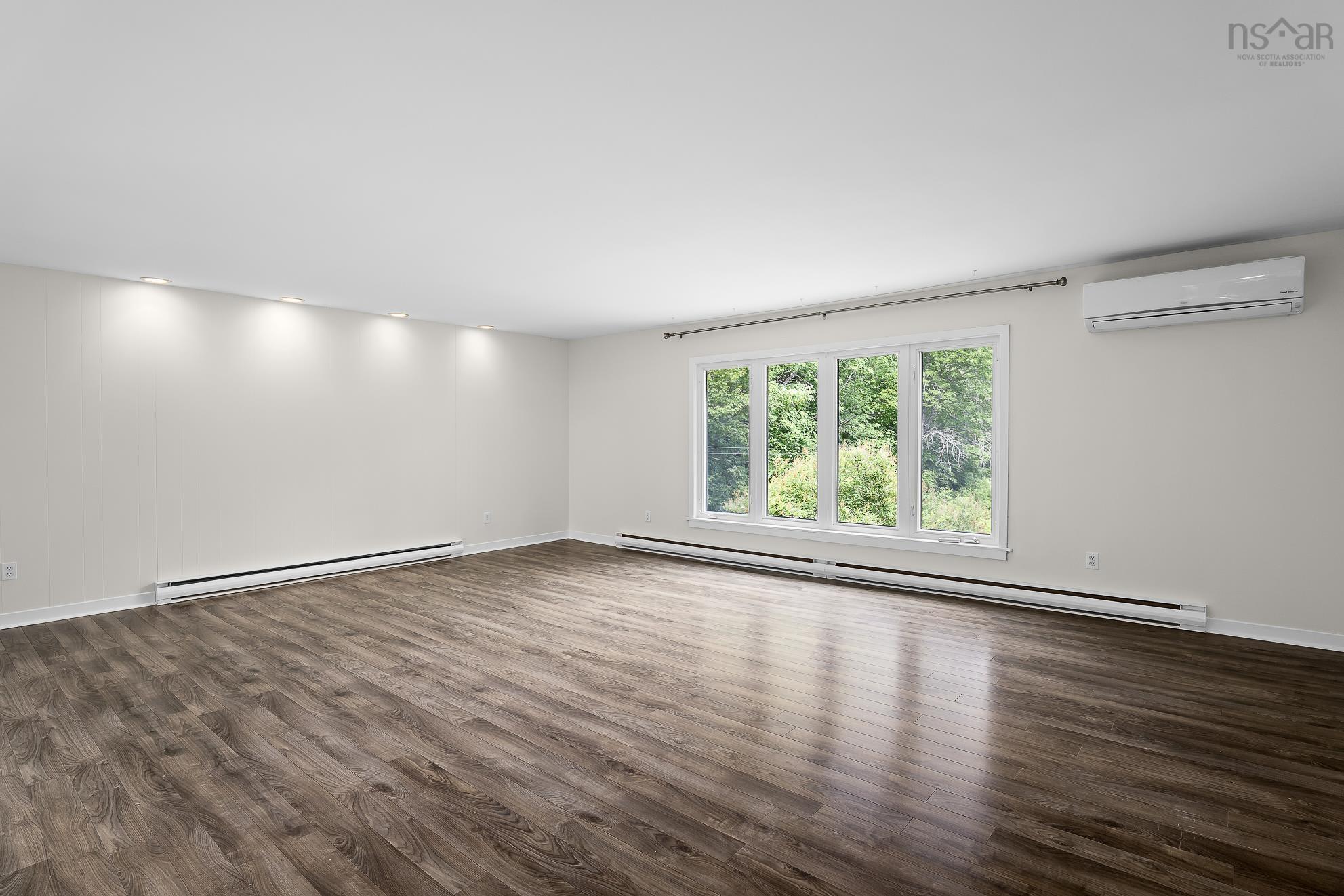 View image 19