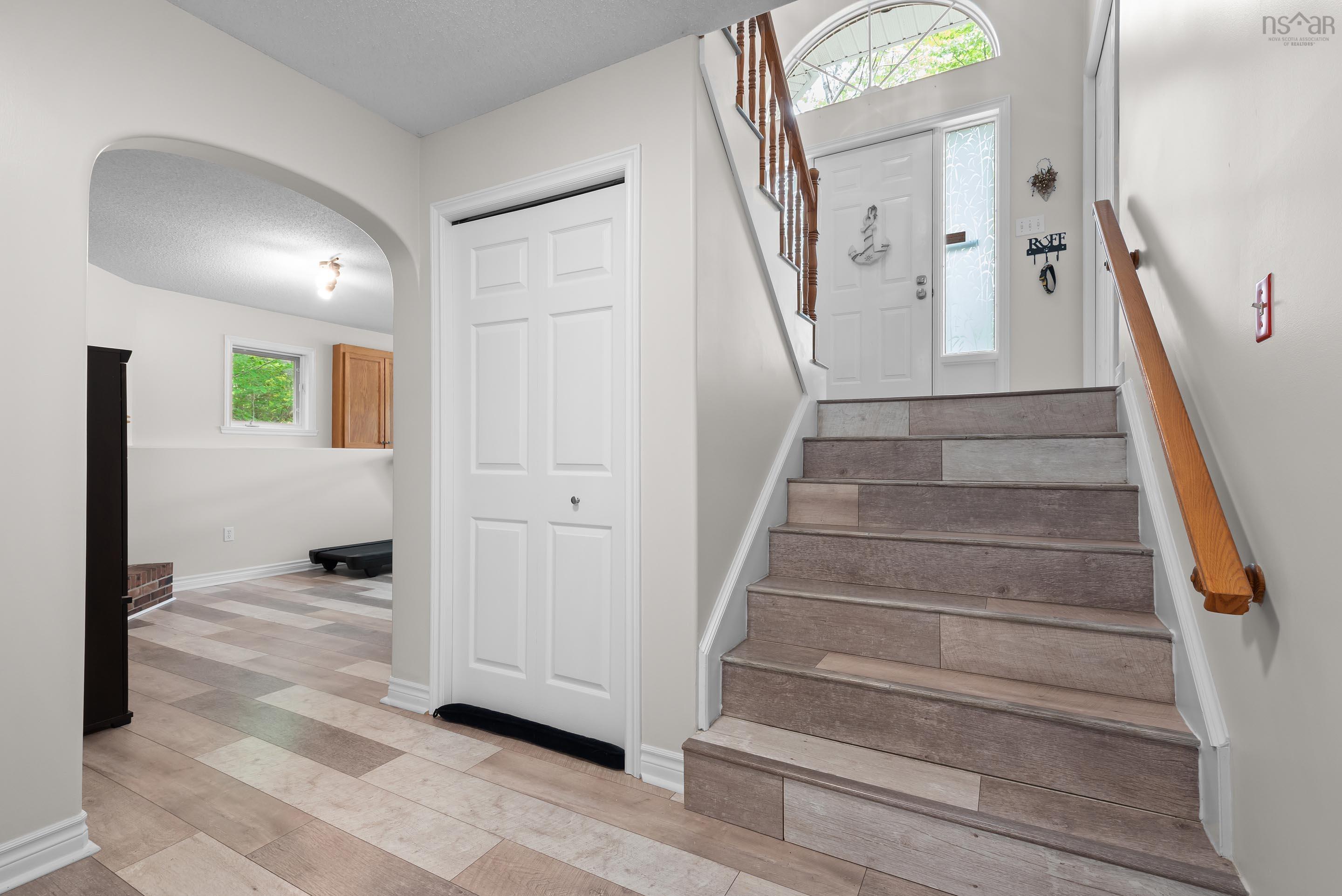 View image 18