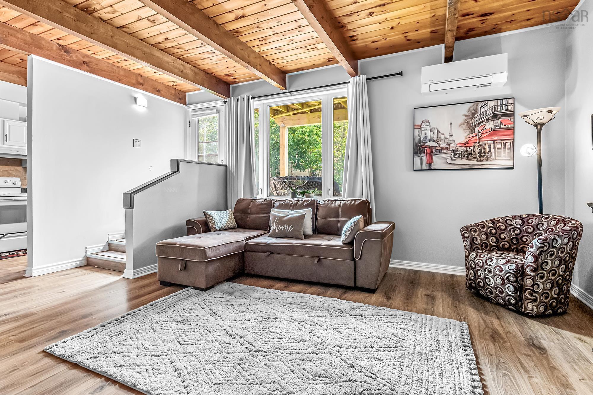 Thumbnail image for 105 203 Ross Street MLS<sup>®</sup> 202617876