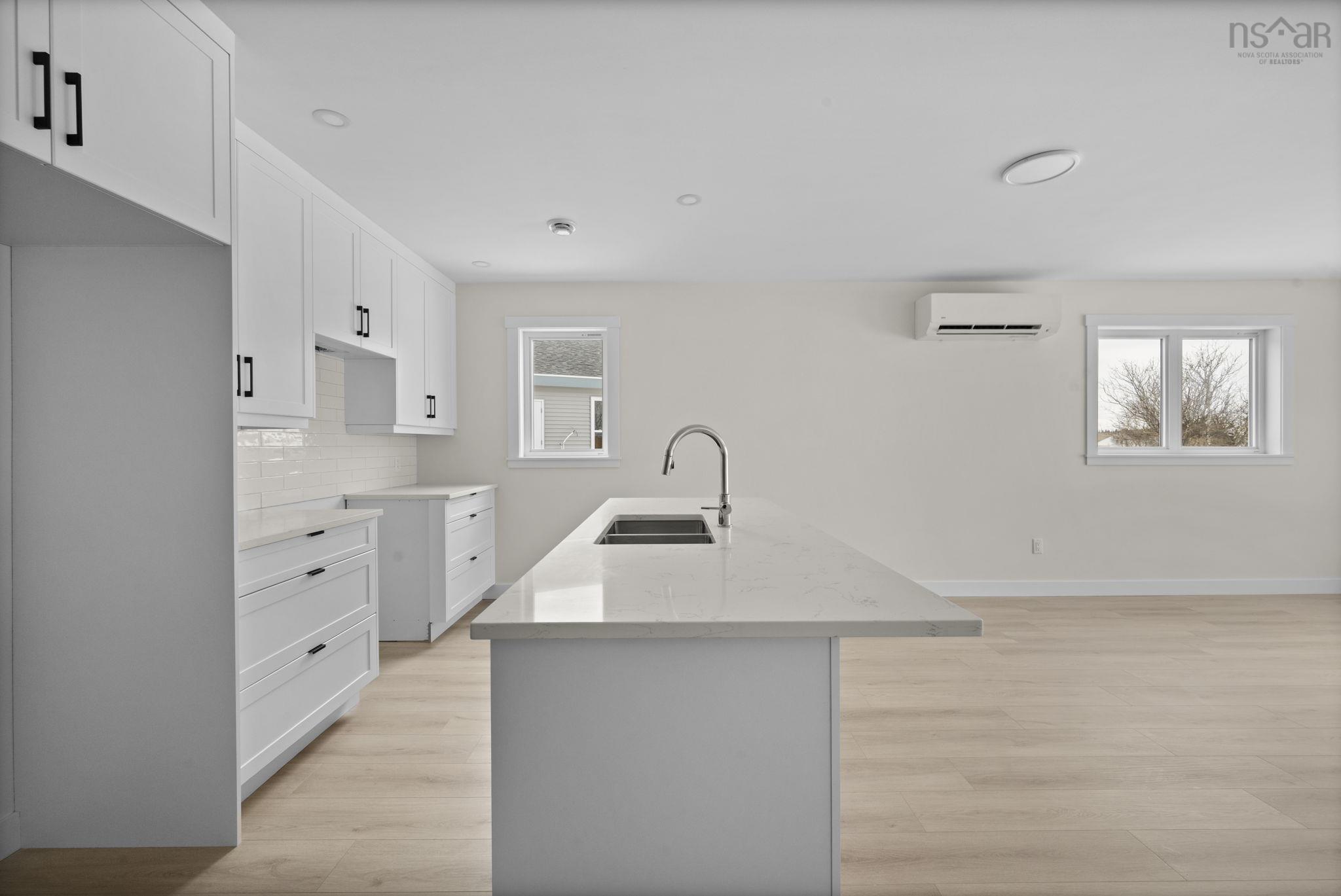 View image 8